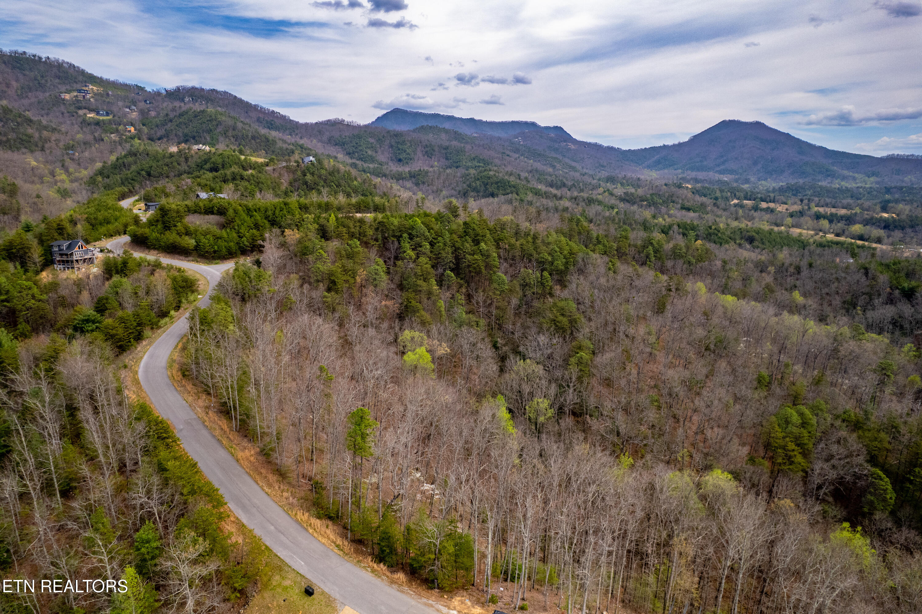 Mountain Ash Way Sevierville TN 37876