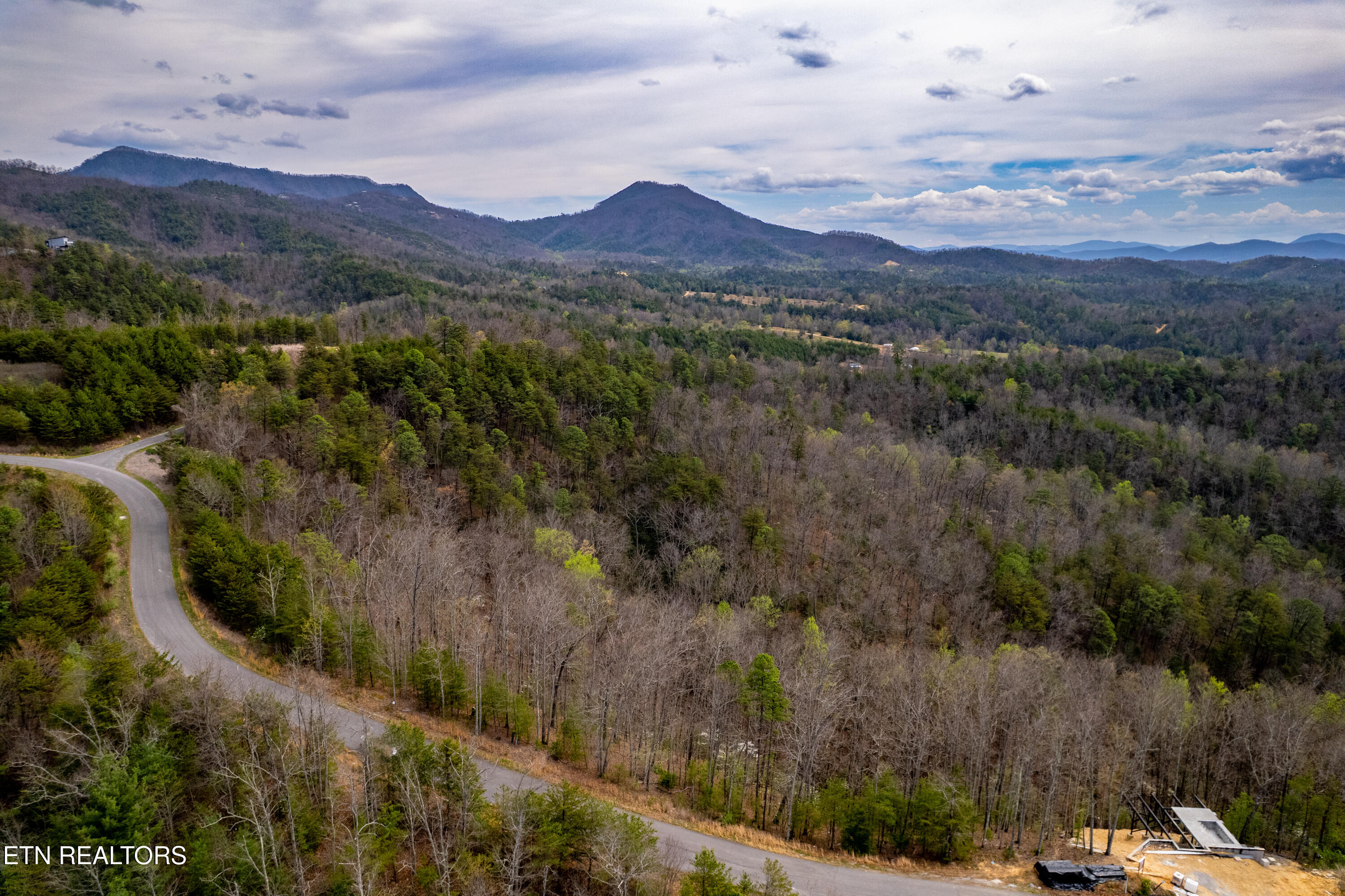 Mountain Ash Way Sevierville TN 37876