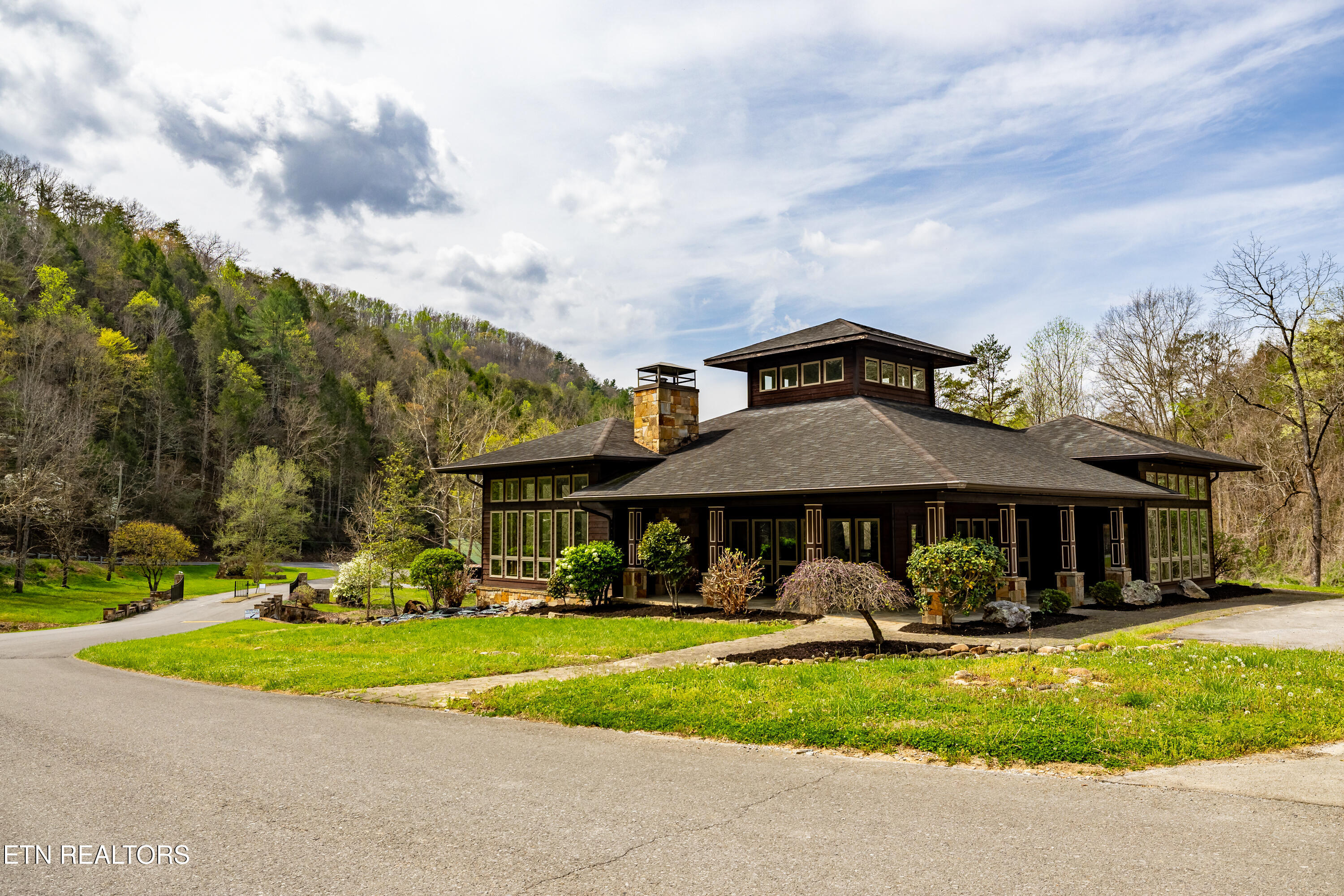 Mountain Ash Way Sevierville TN 37876