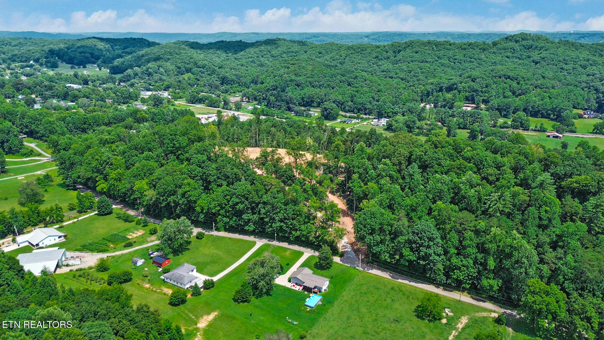 350 Old Hen Valley Road Oliver Springs TN 37840