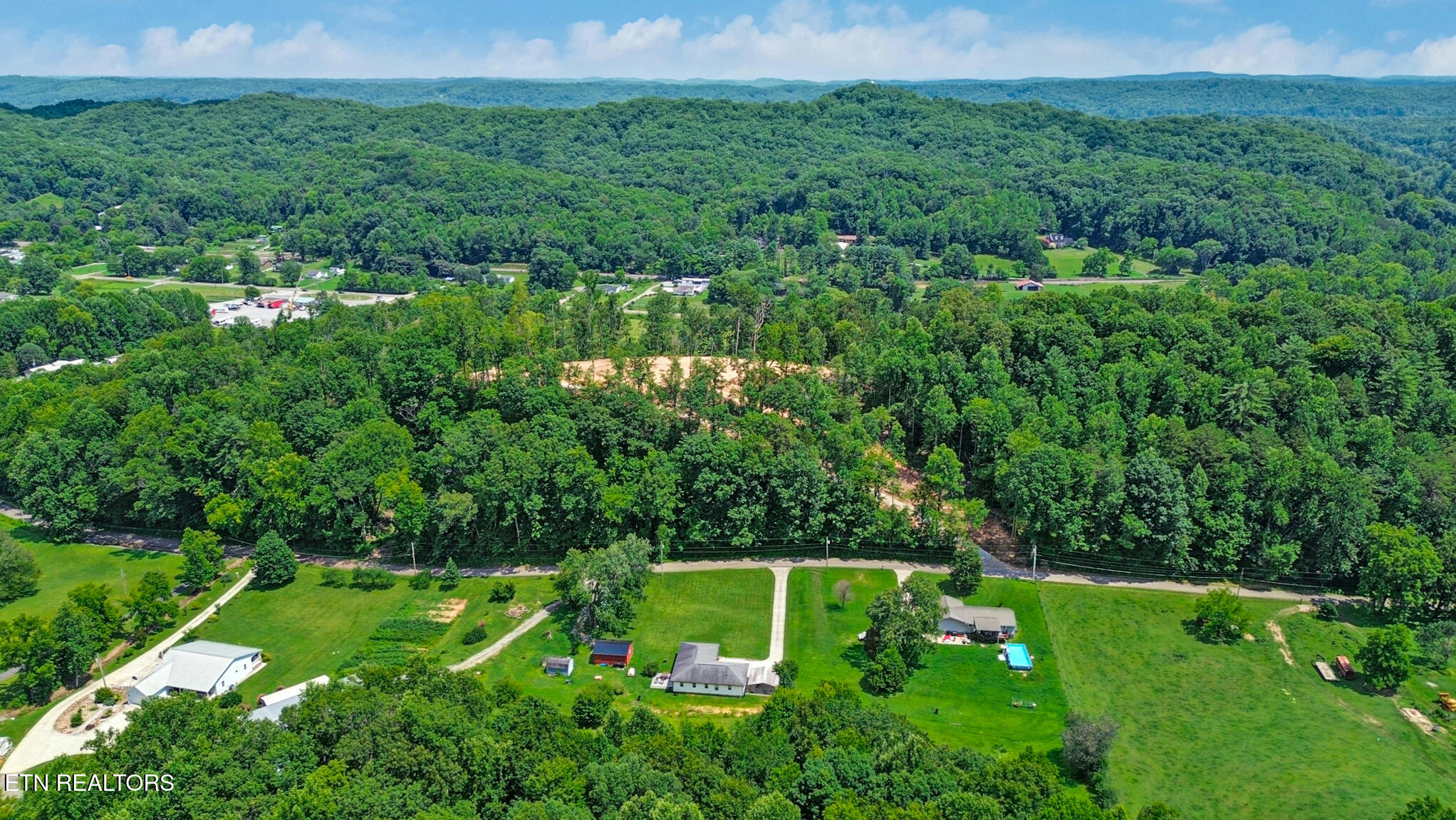 350 Old Hen Valley Road Oliver Springs TN 37840