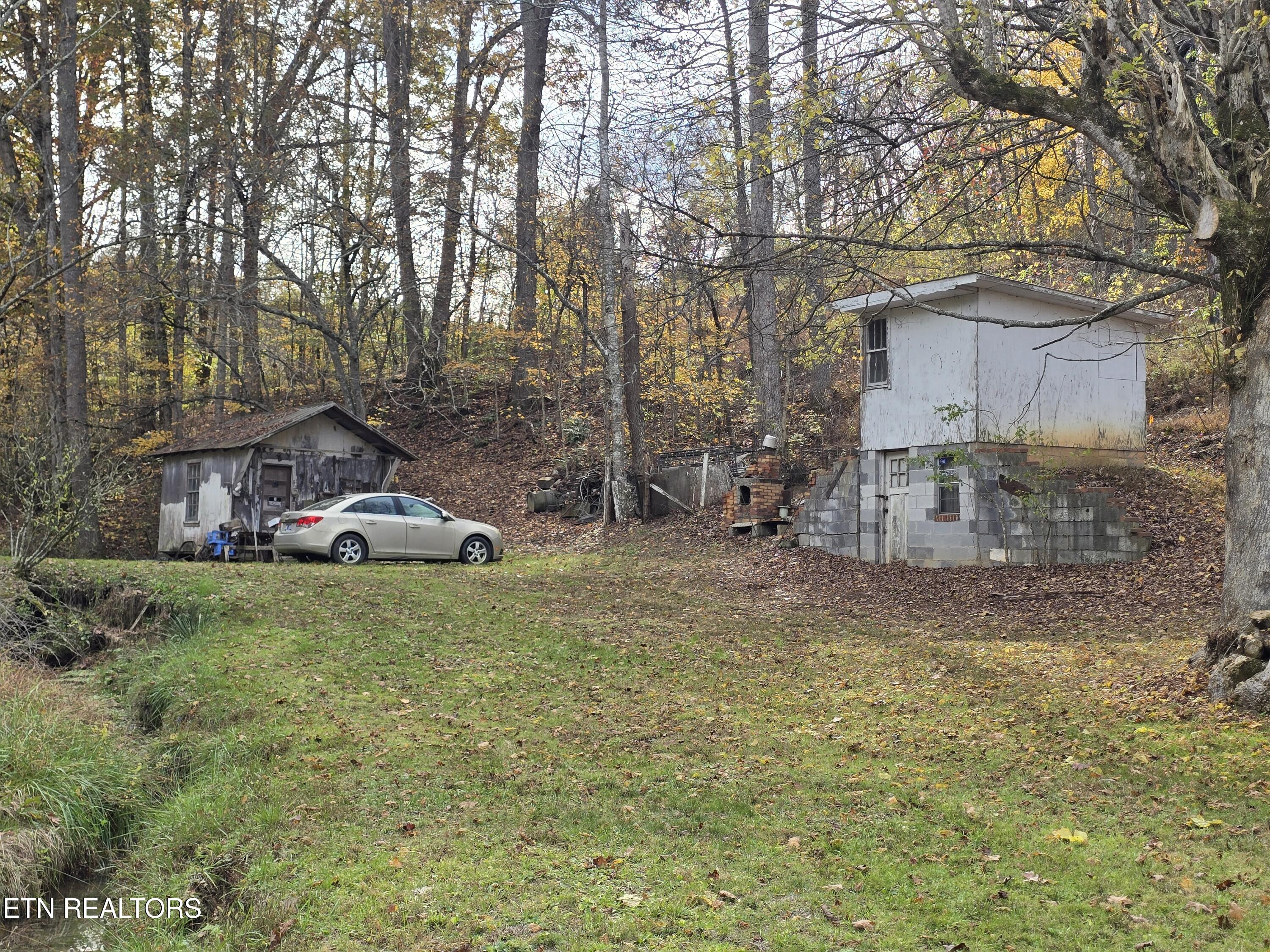 3263 Trents Chapel Road Sneedville TN 37869