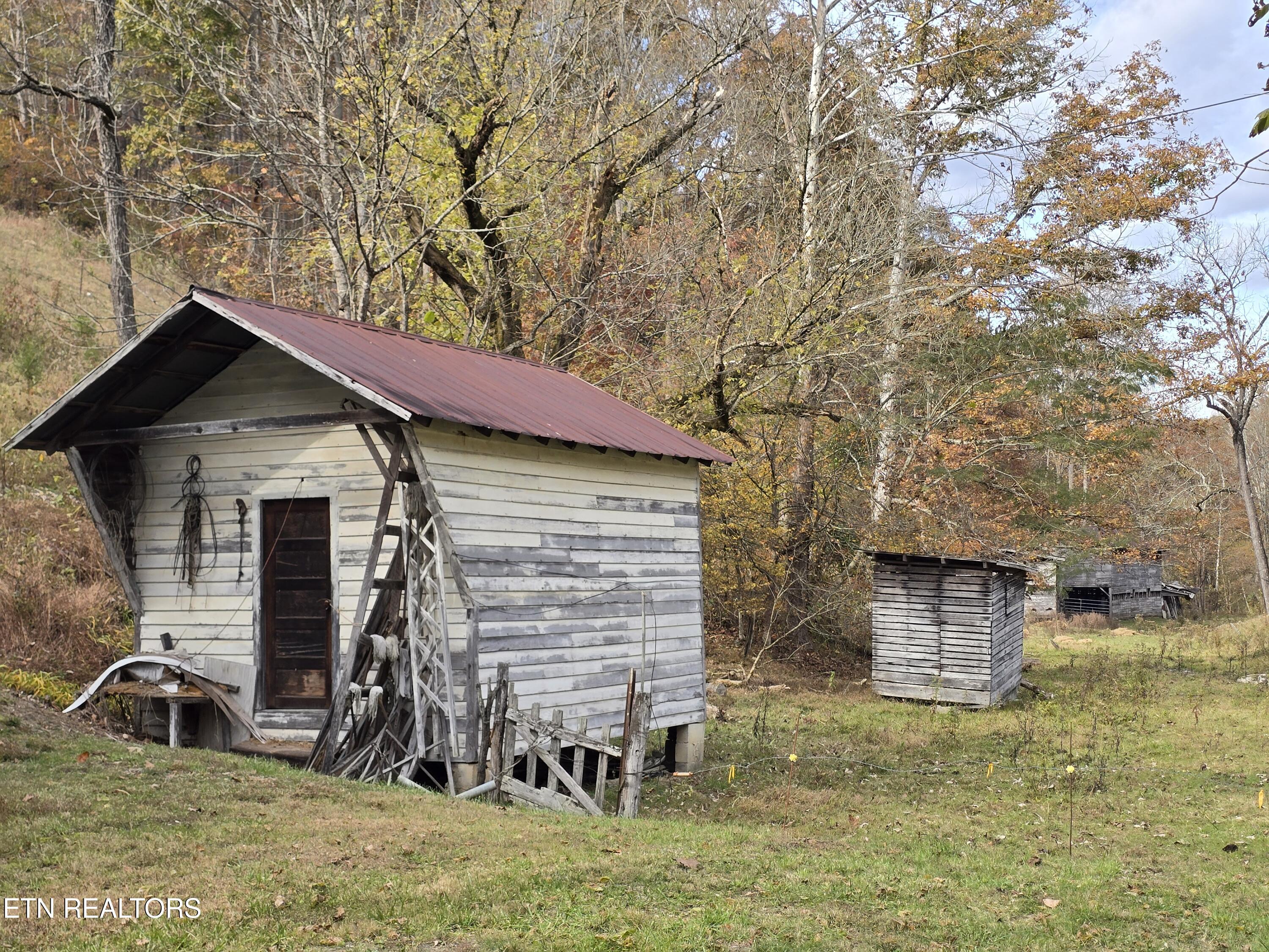 3263 Trents Chapel Road Sneedville TN 37869