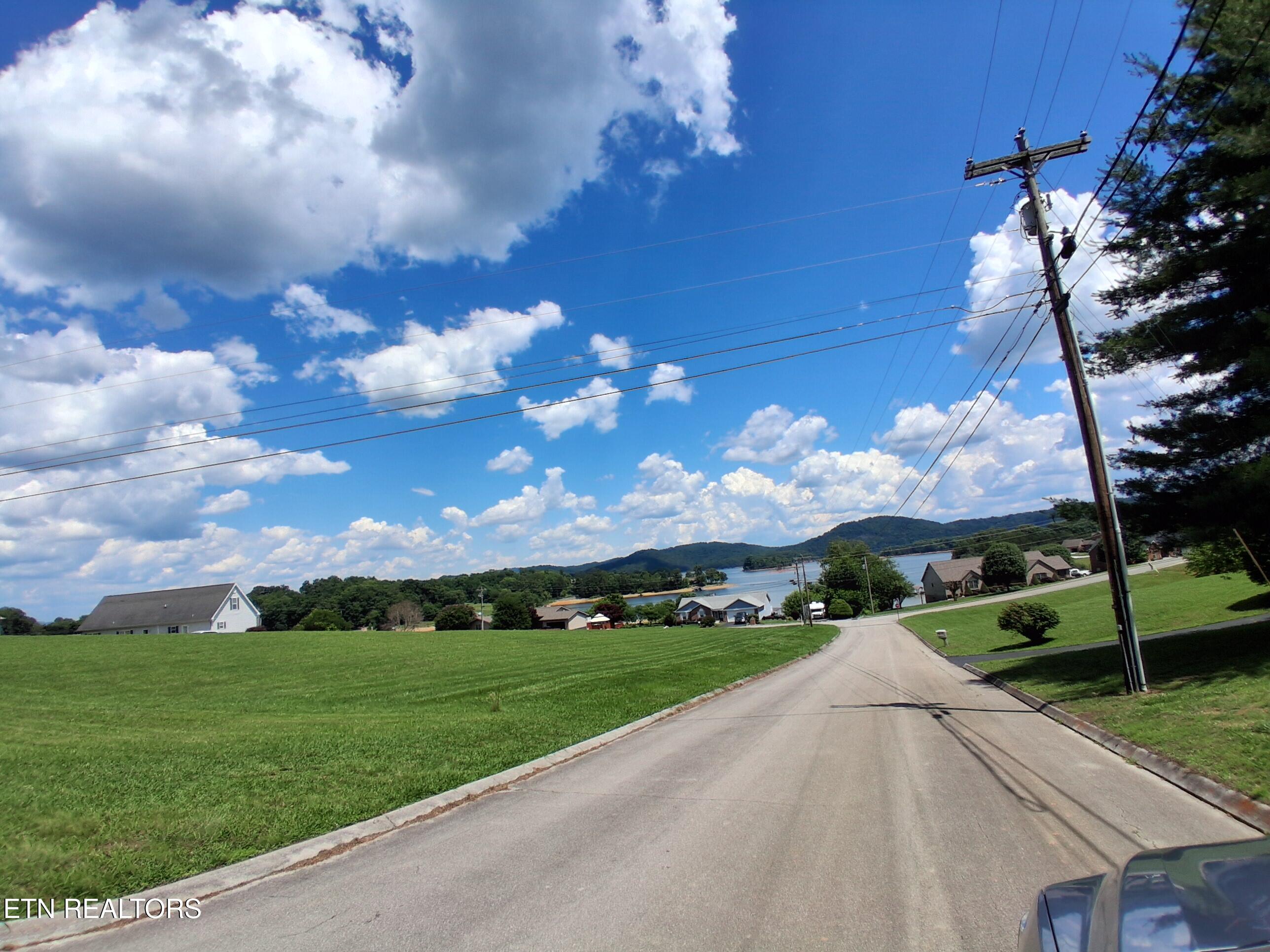 336 Woodstock Drive Rutledge TN 37861