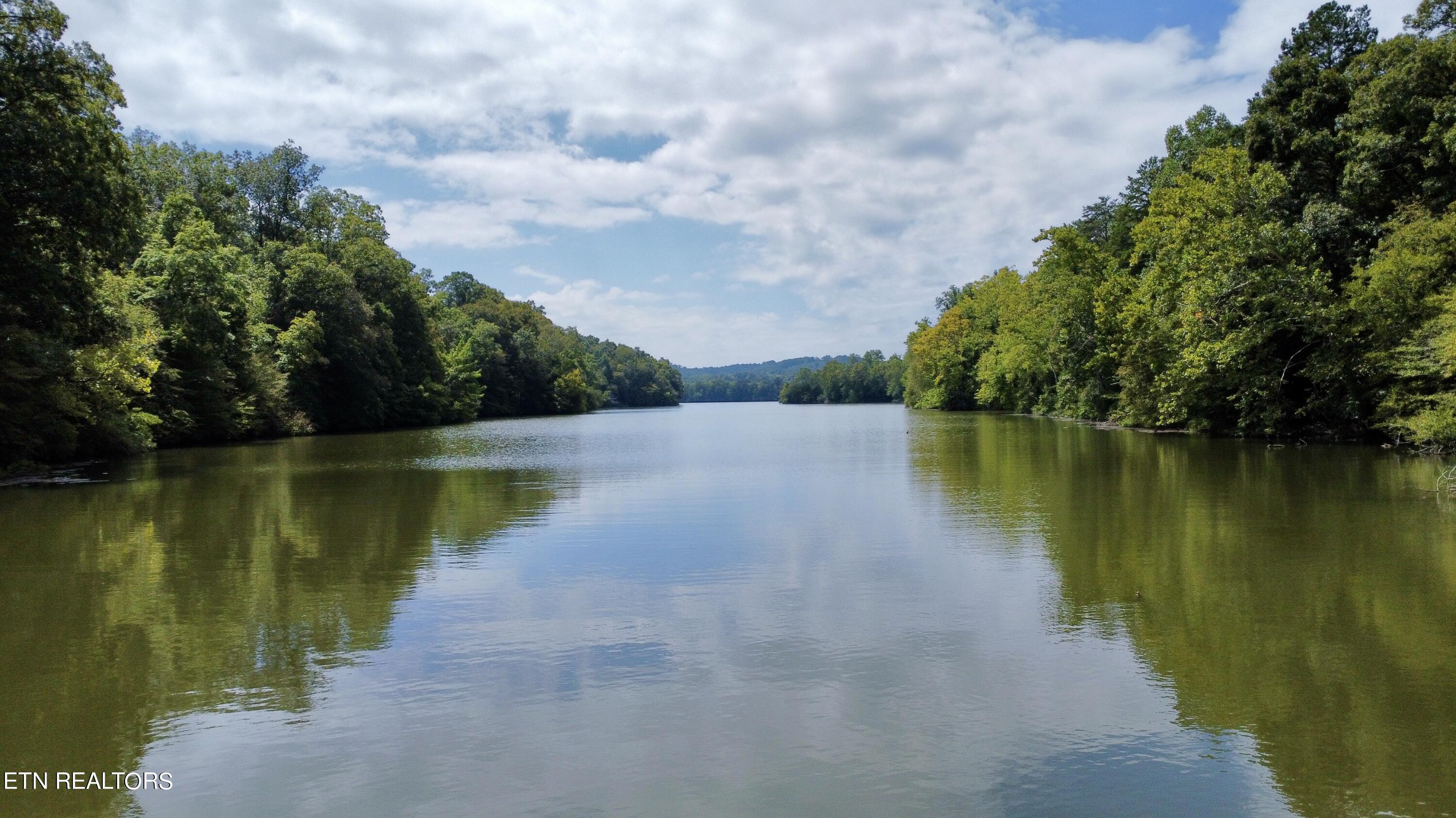 400 Little Dogwood Valley Road Kingston TN 37763