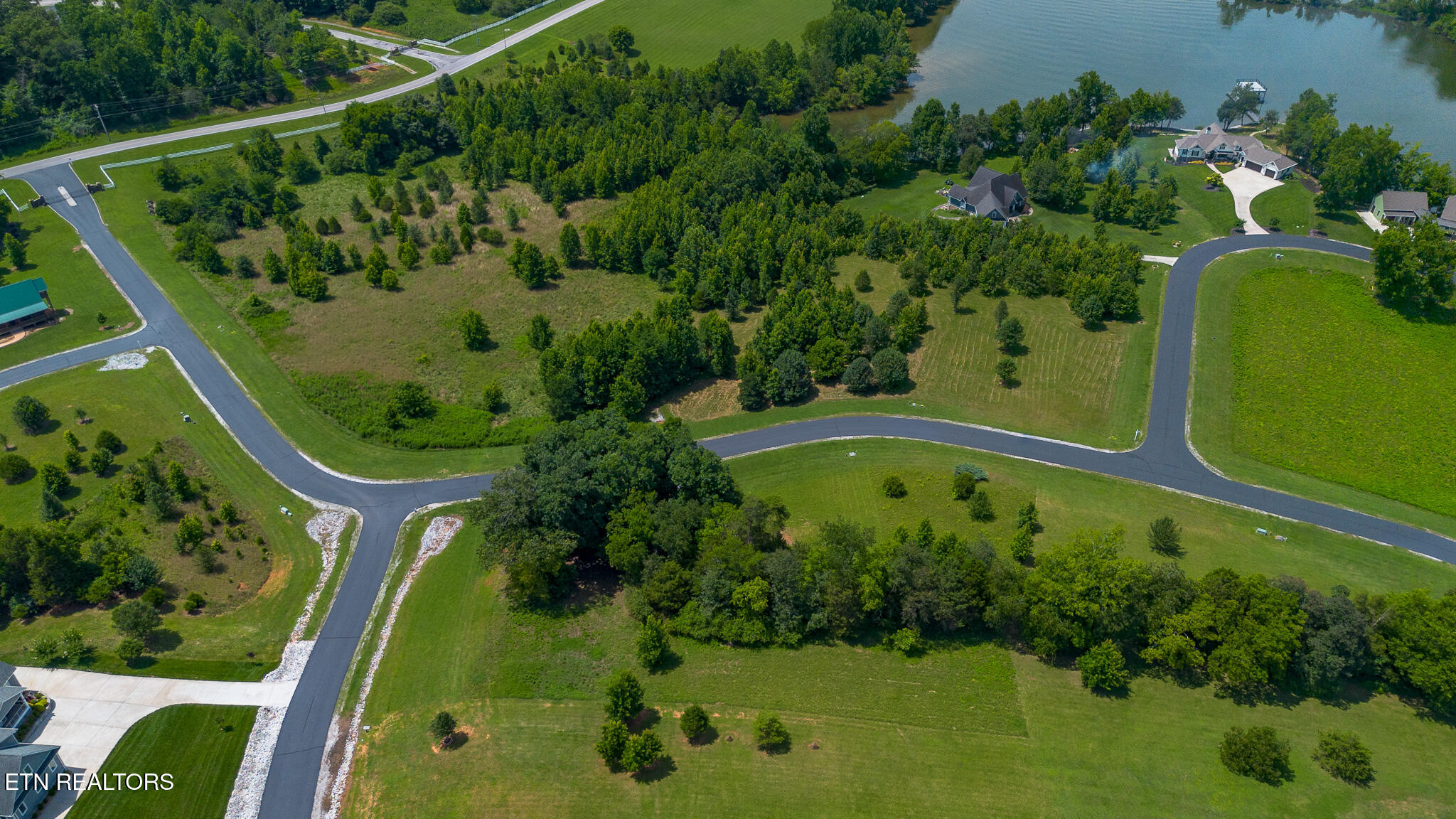 503 W Shore Drive Rockwood TN 37854
