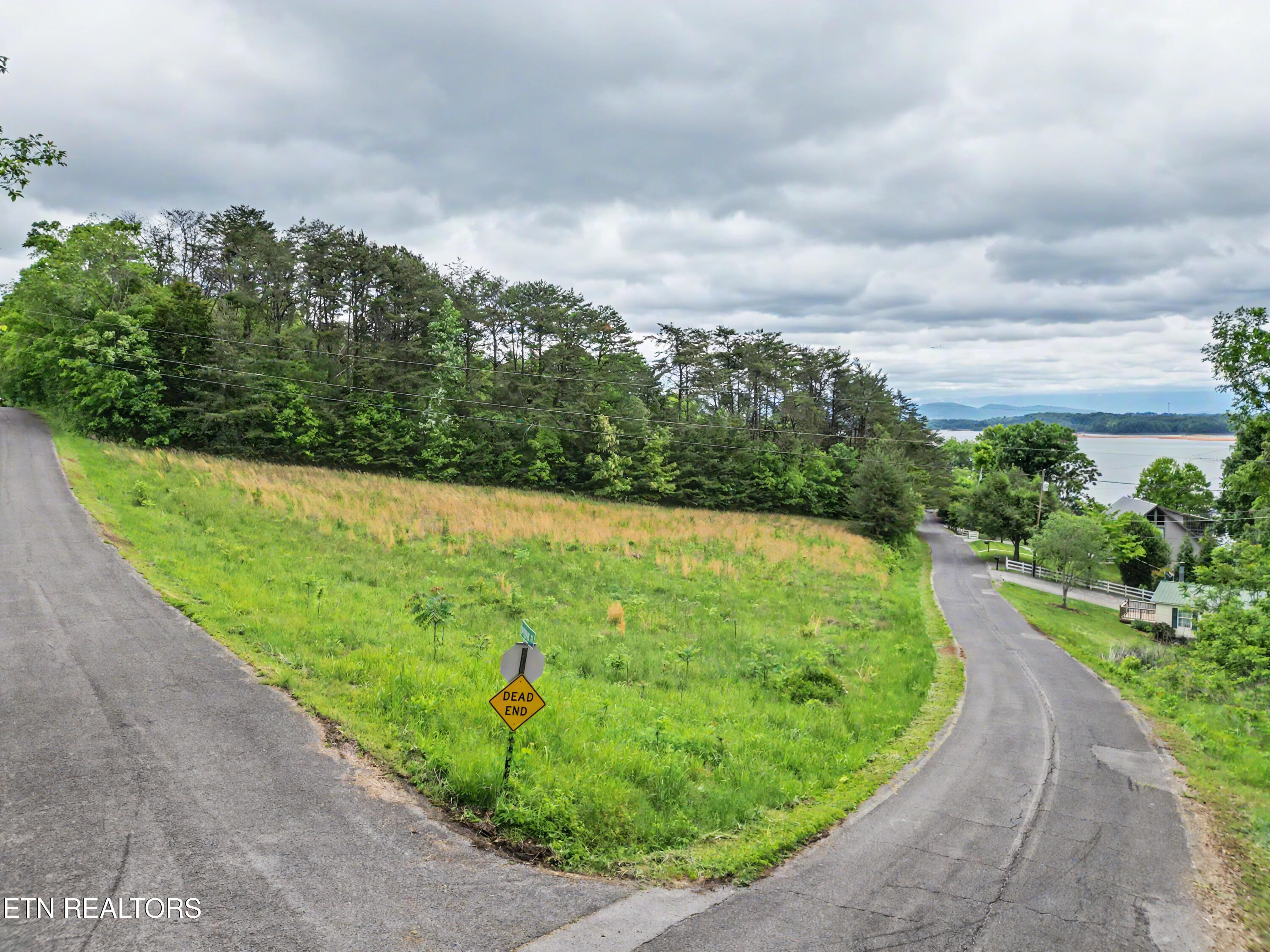 1107 Evergreen Trail Dandridge TN 37725