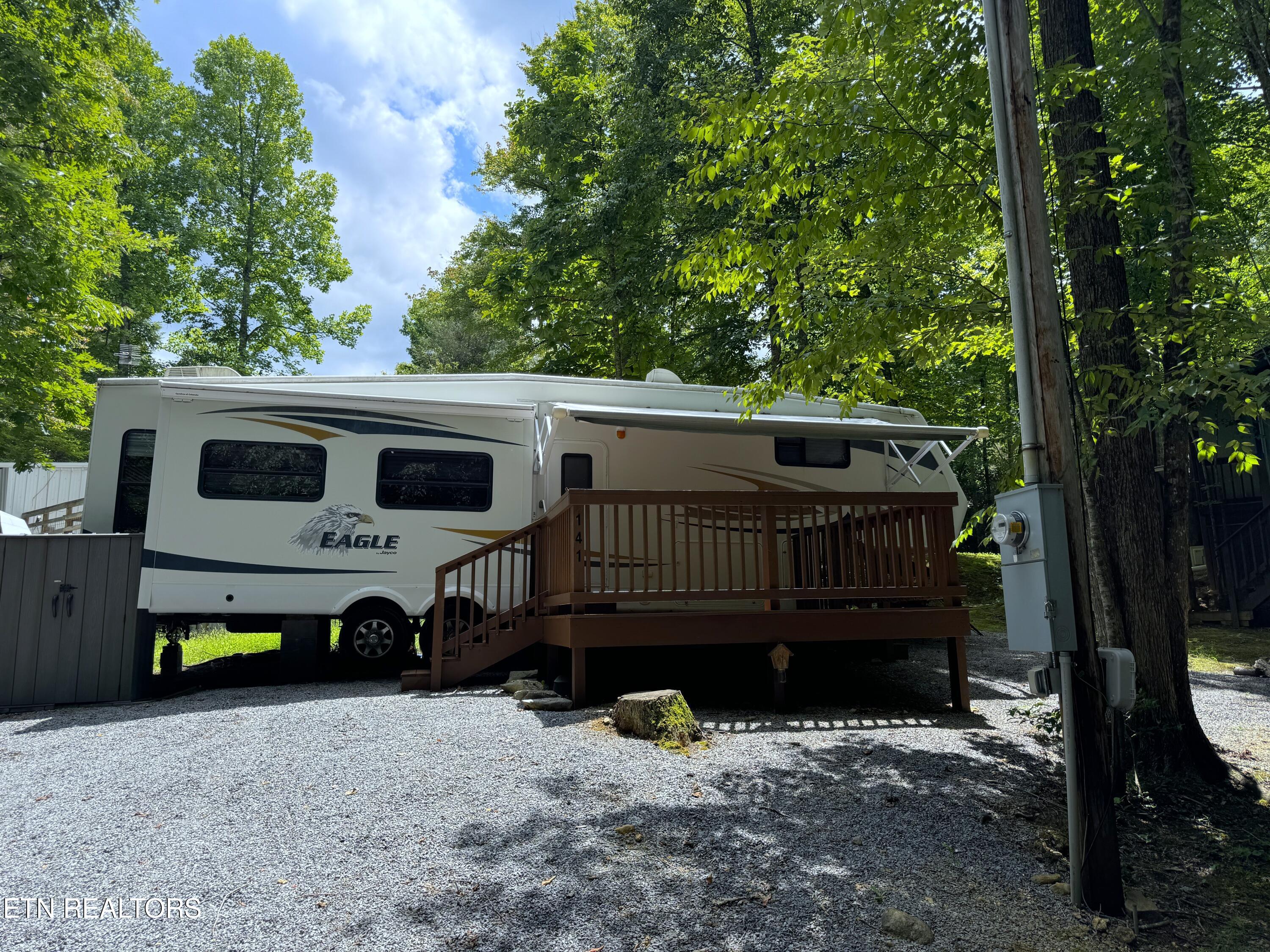 Serenity Circle Cosby TN 37722