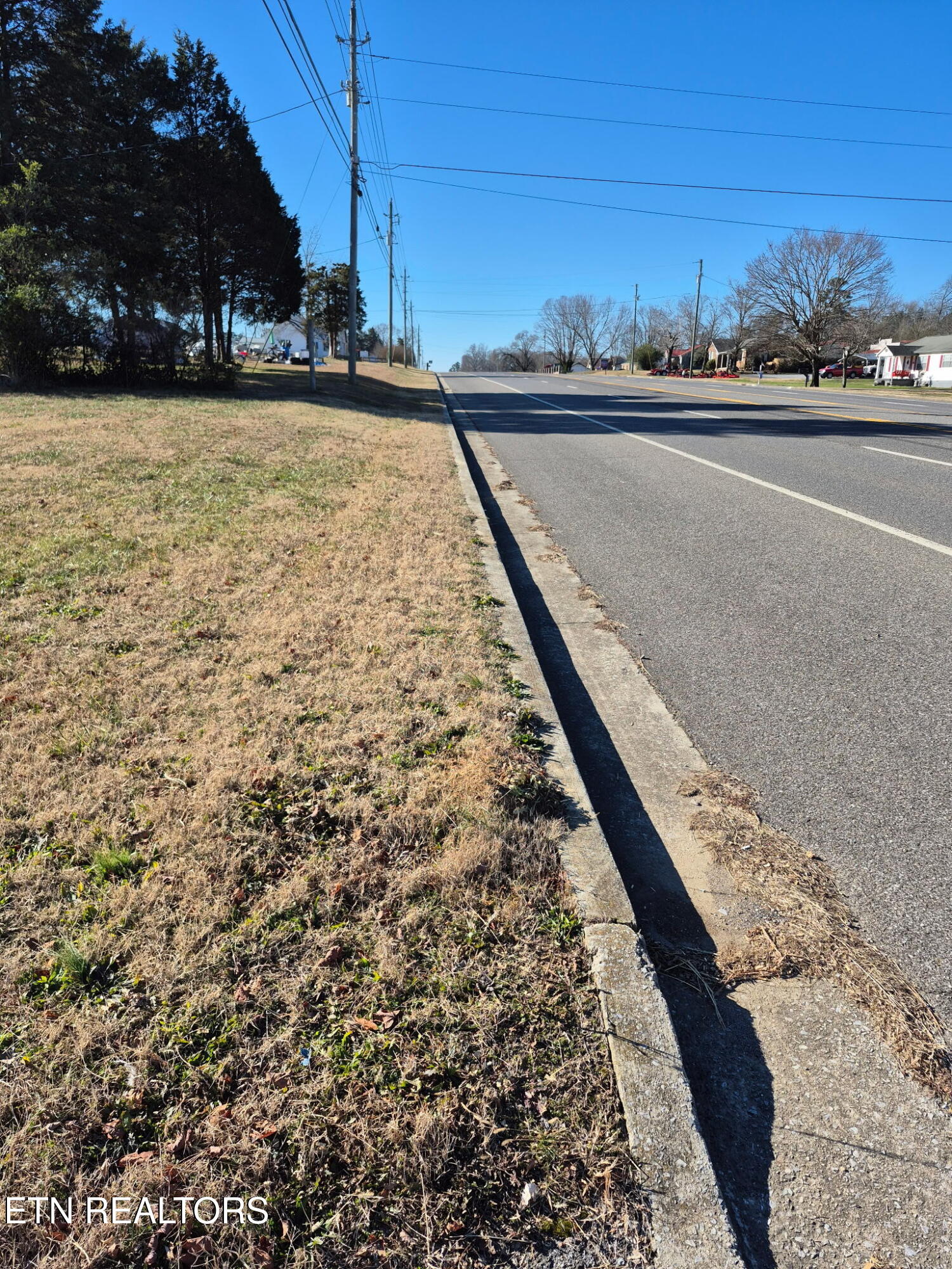 Highway 411 Madisonville TN 37354