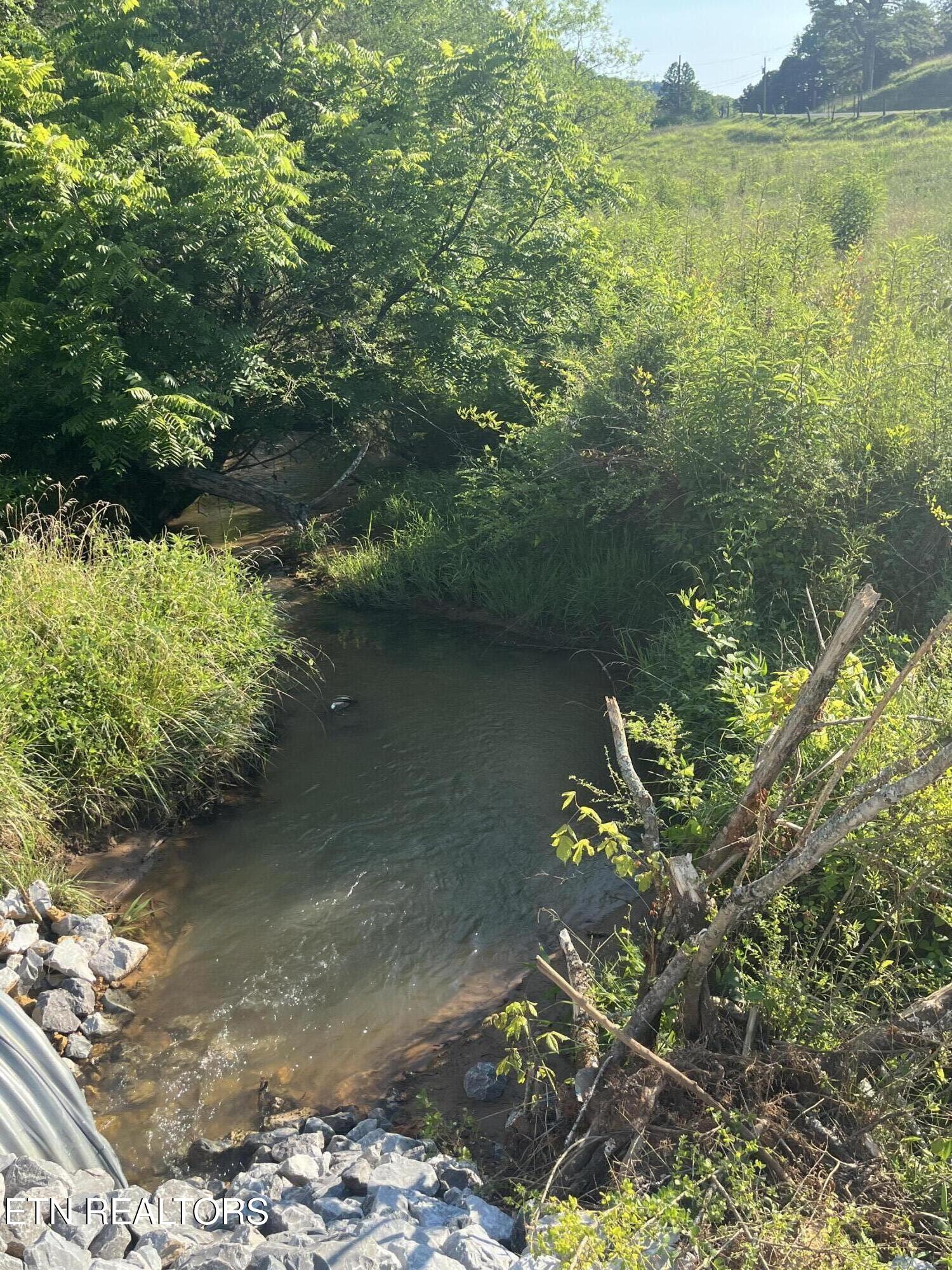 Shoal Creek Road Englewood TN 37329