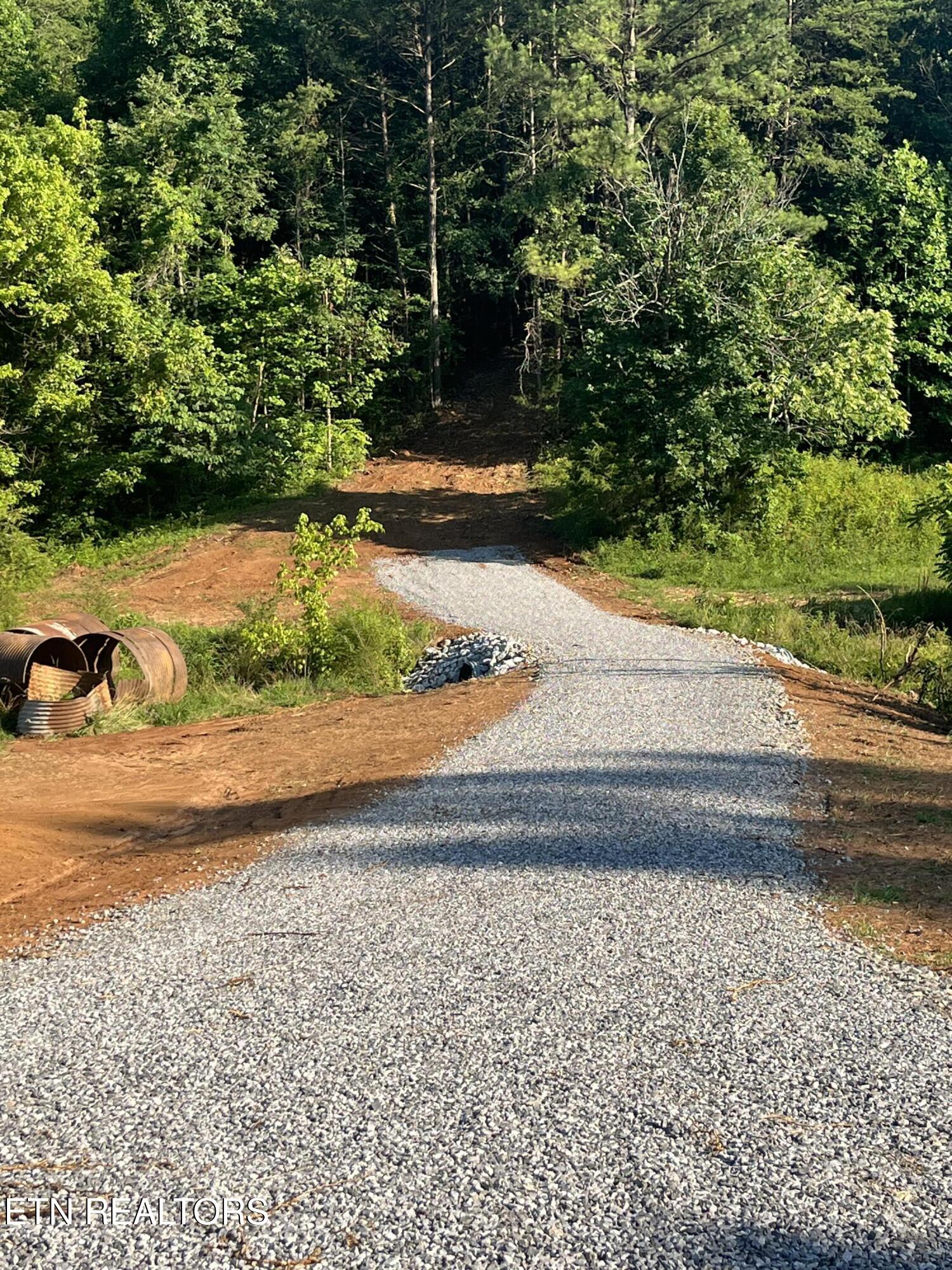 Shoal Creek Road Englewood TN 37329