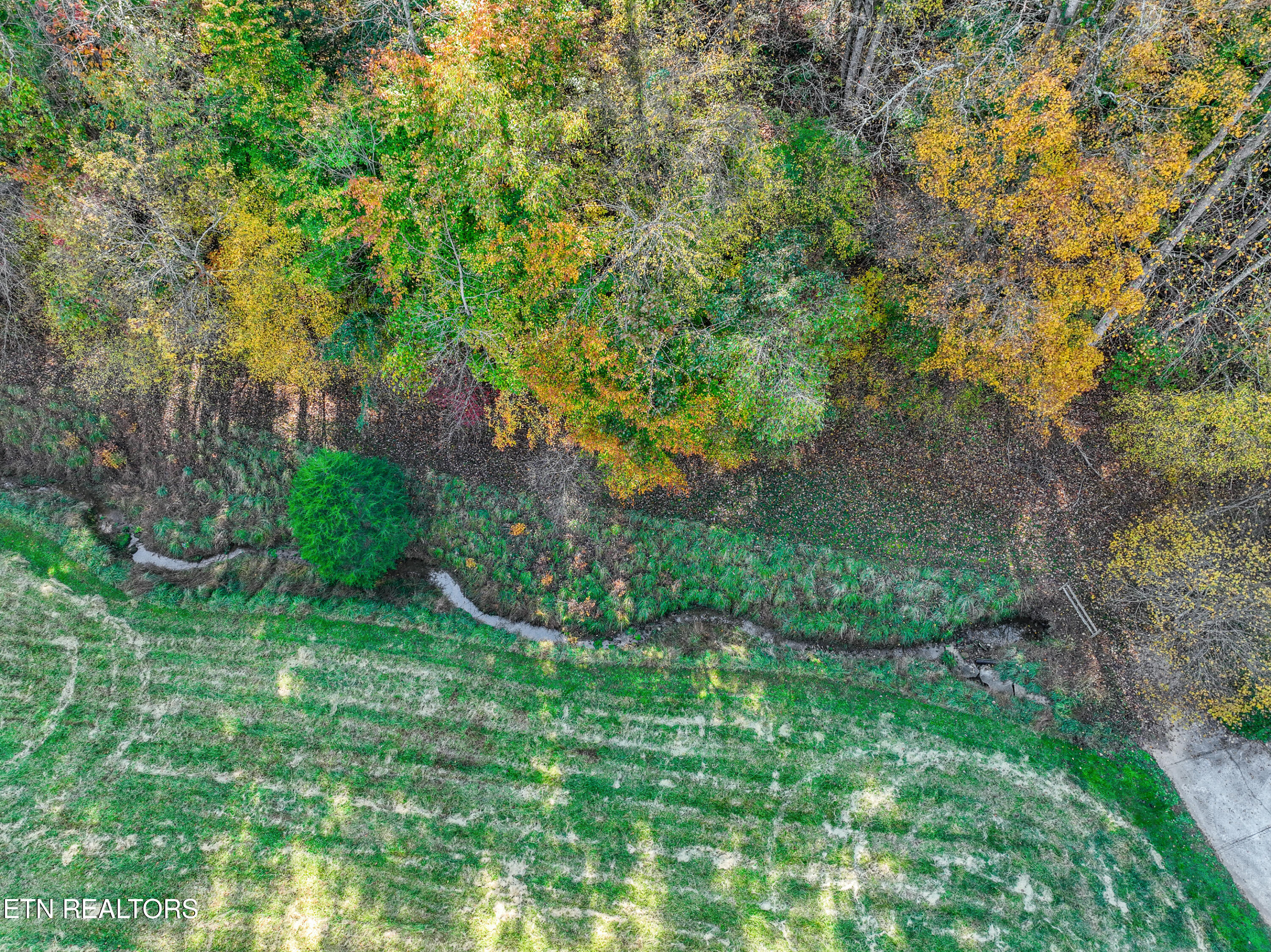 951 Scenic River Road Madisonville TN 37354