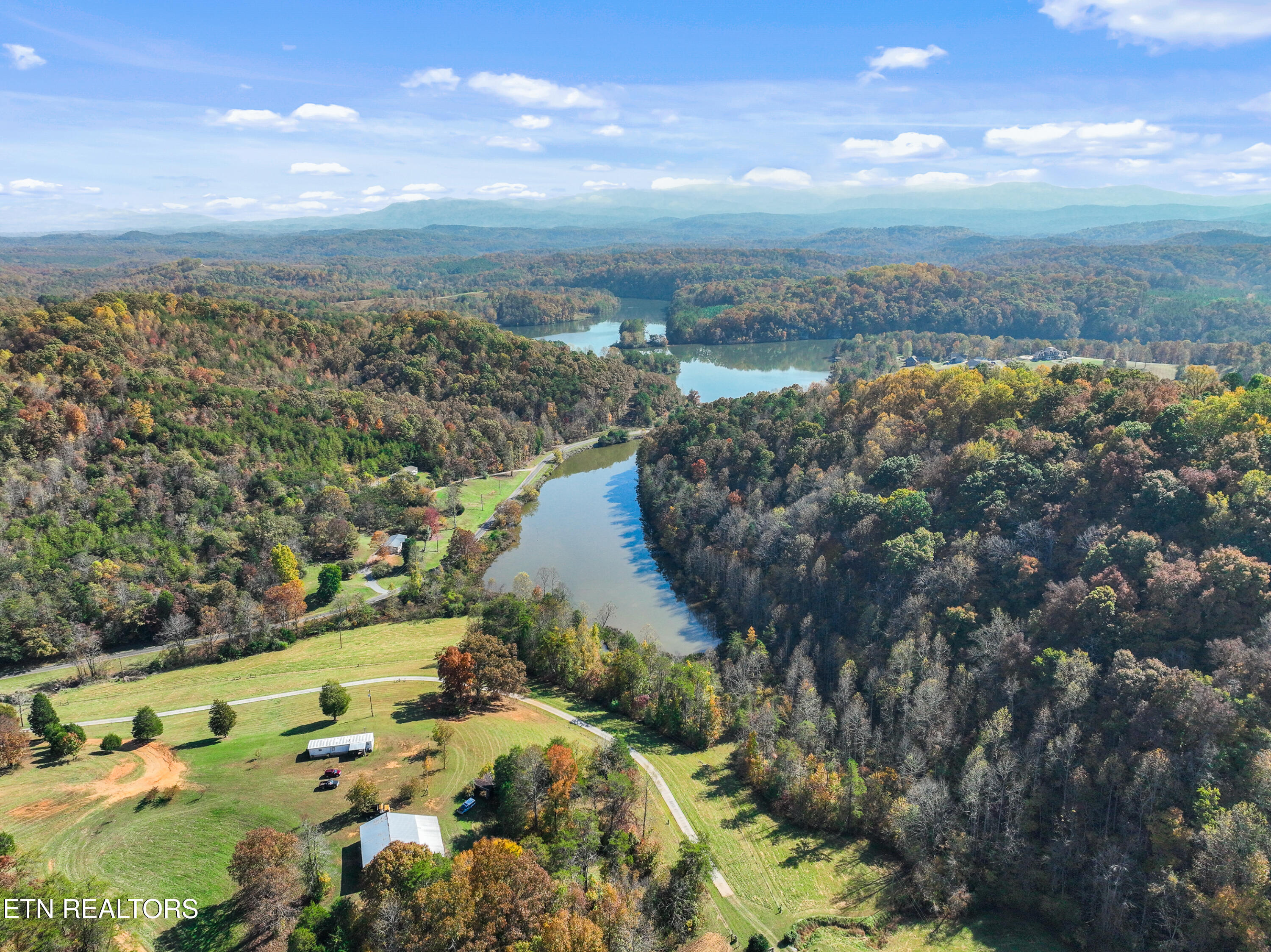 951 Scenic River Road Madisonville TN 37354
