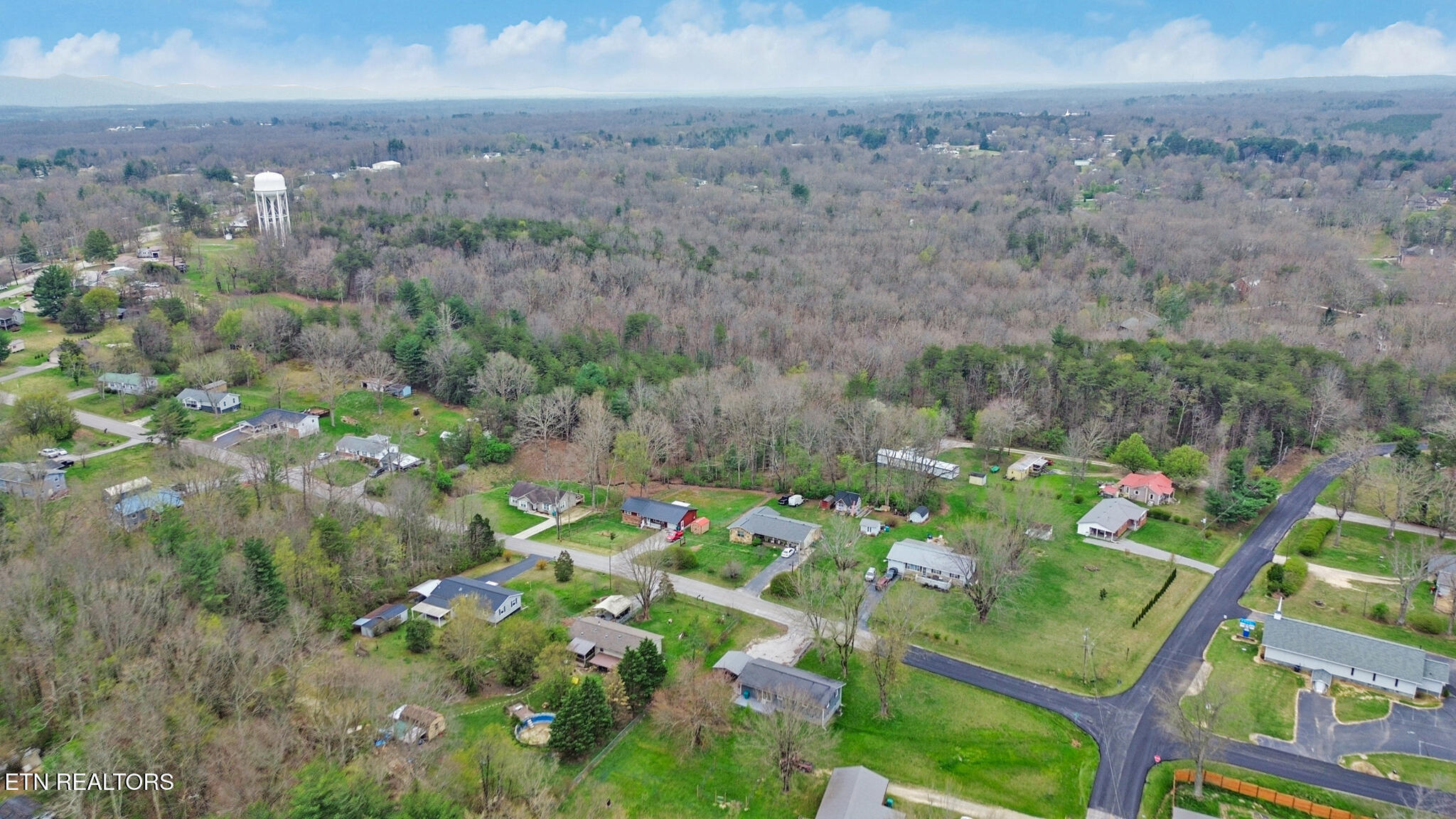 Lantana Road Crossville TN 38555