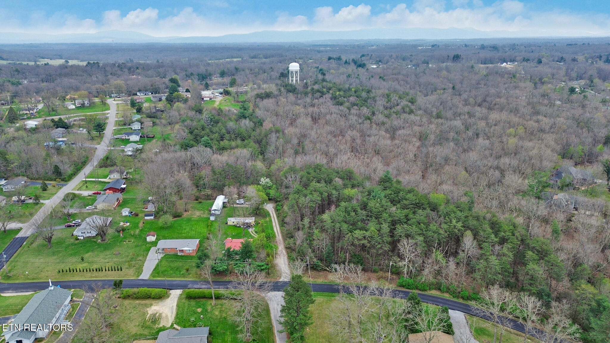 Lantana Road Crossville TN 38555