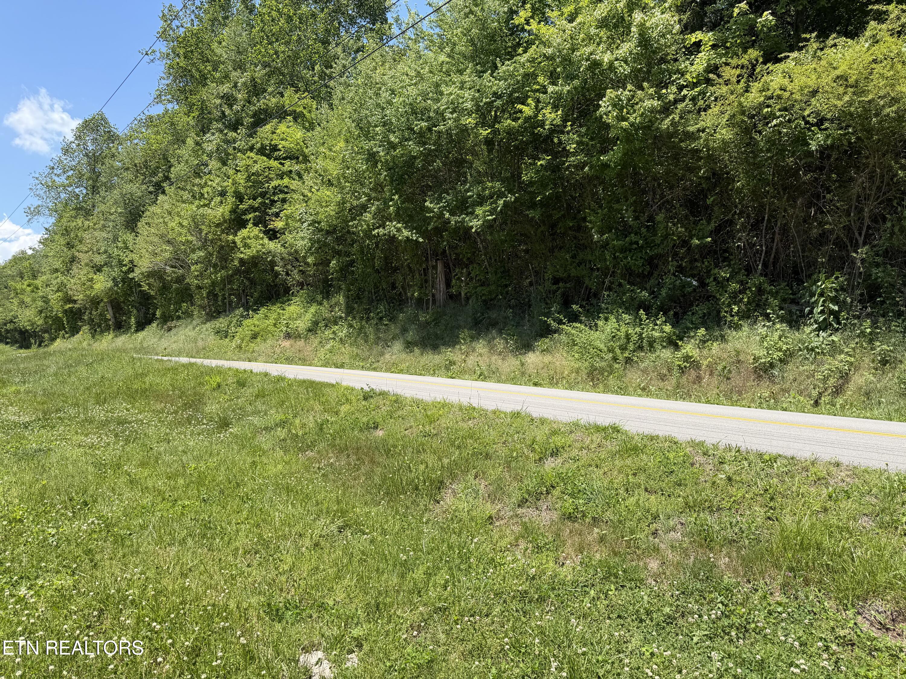 Leadmine Bend Road Sharps Chapel TN 37866