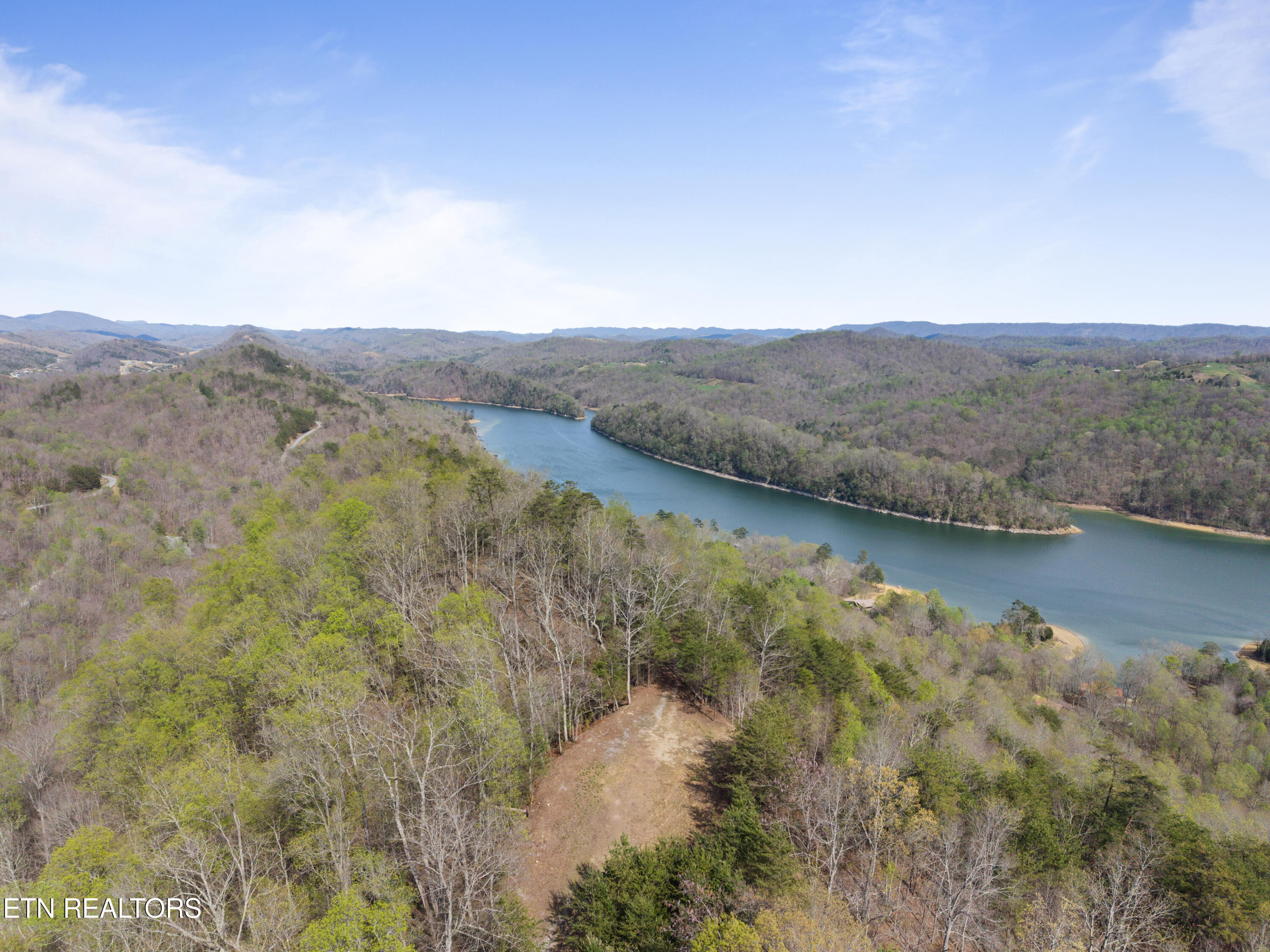 350 Bluff View Road New Tazewell TN 37825