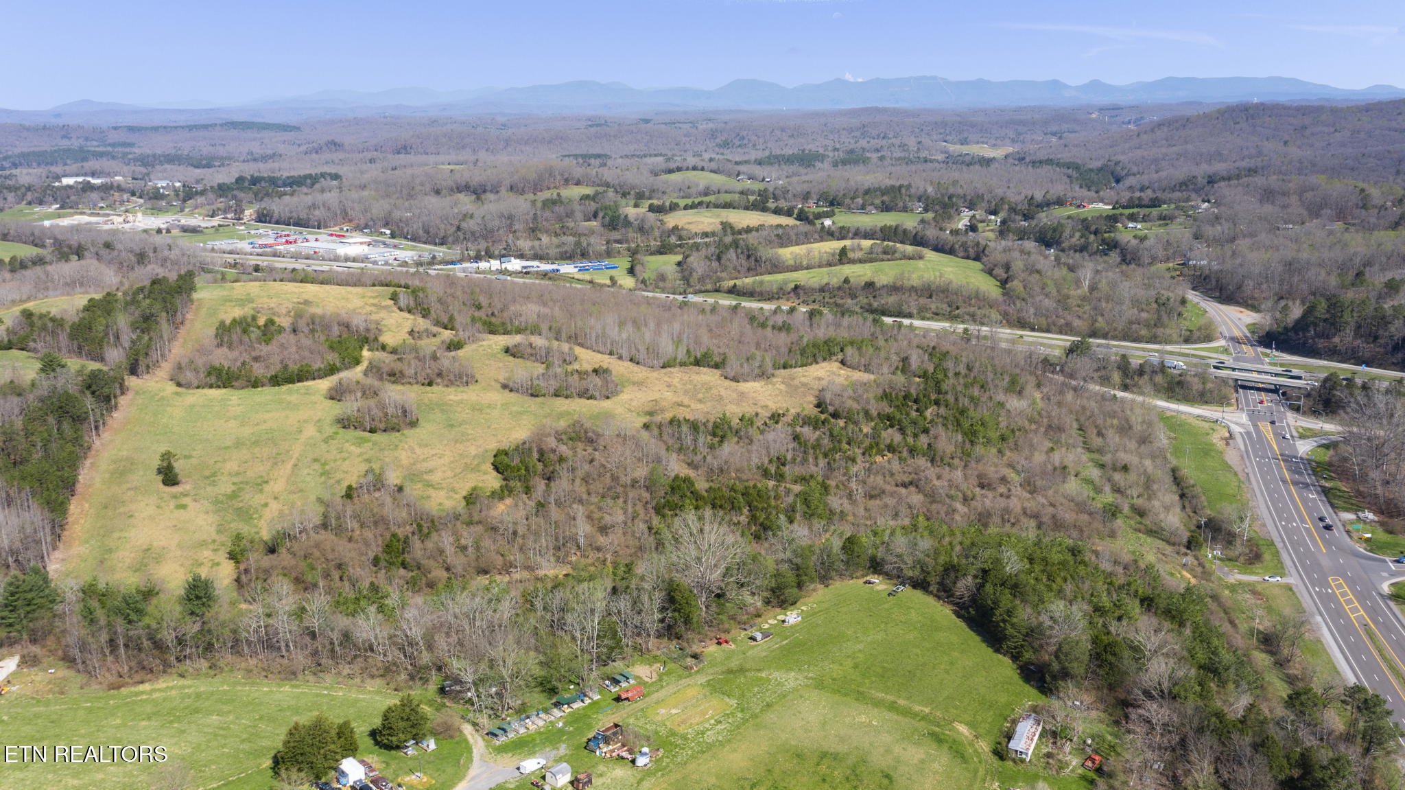 9011 Highway 321 Lenoir City TN 37771