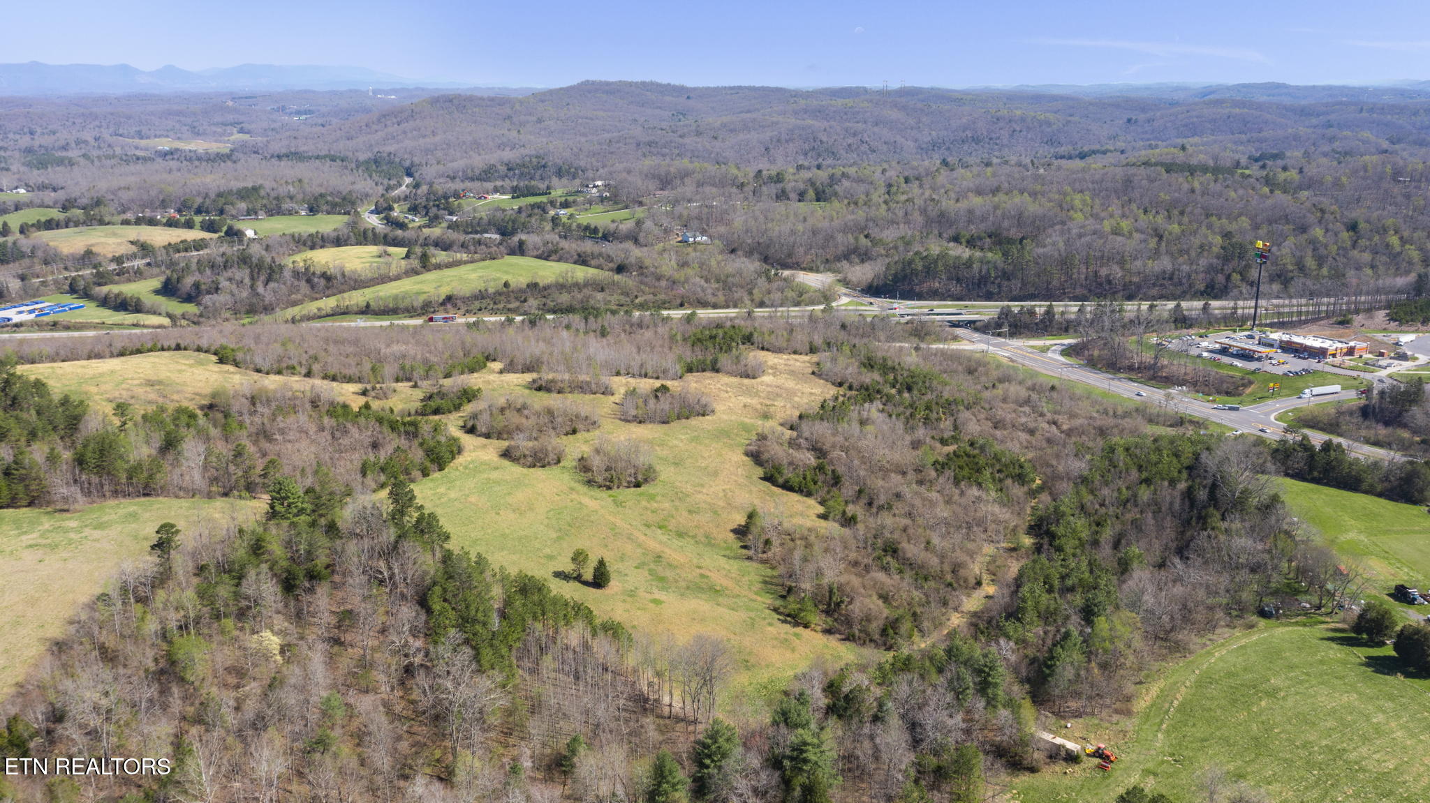 9011 Highway 321 Lenoir City TN 37771