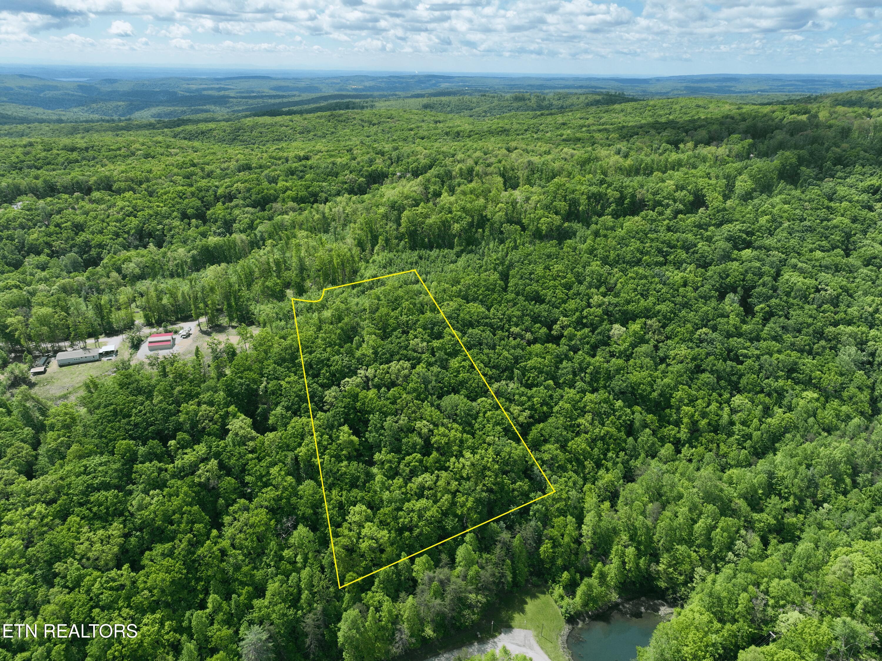 Lower Eagles Nest Road Crab Orchard TN 37723