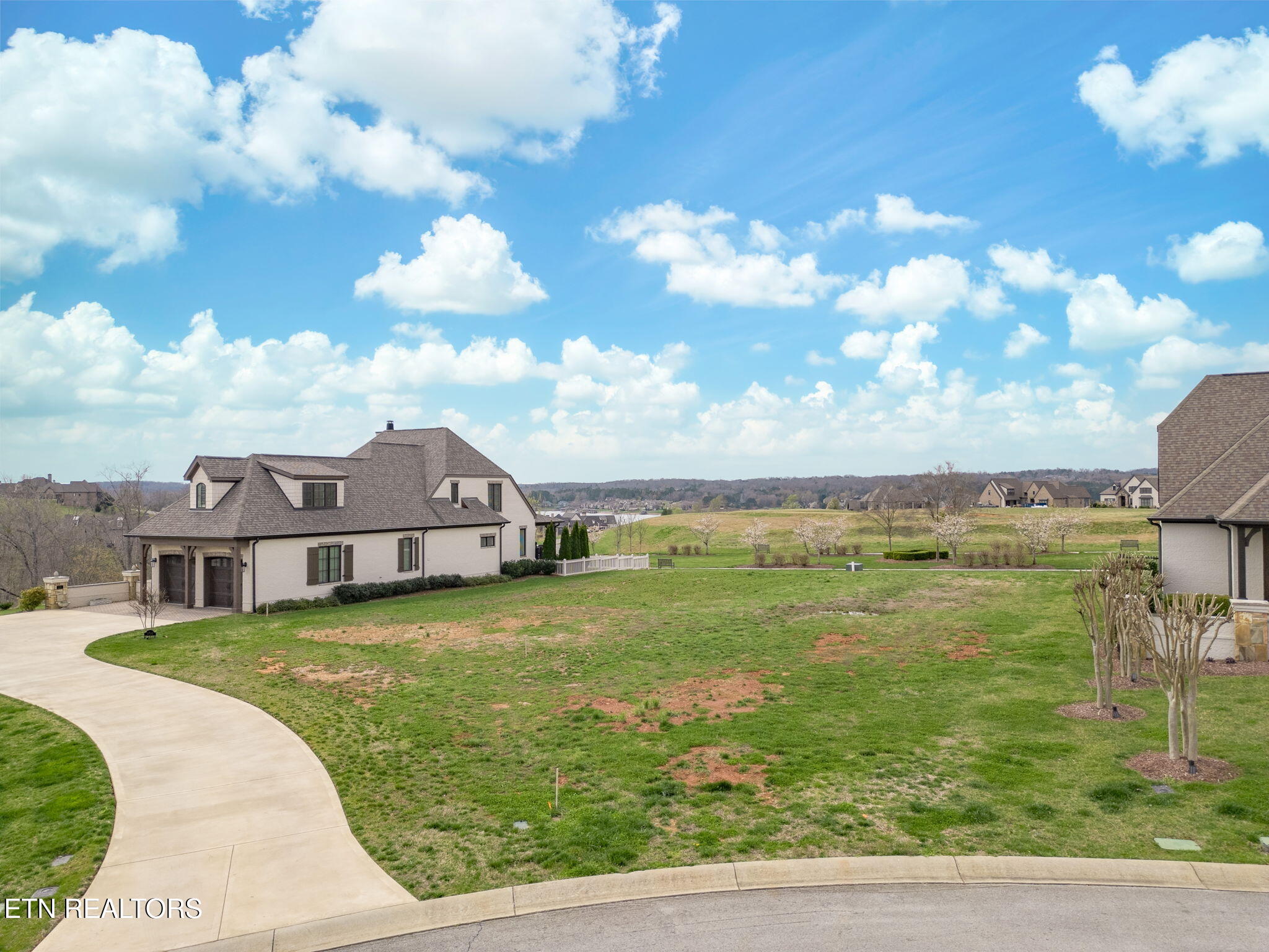 138 E Highlands Circle Lenoir City TN 37772