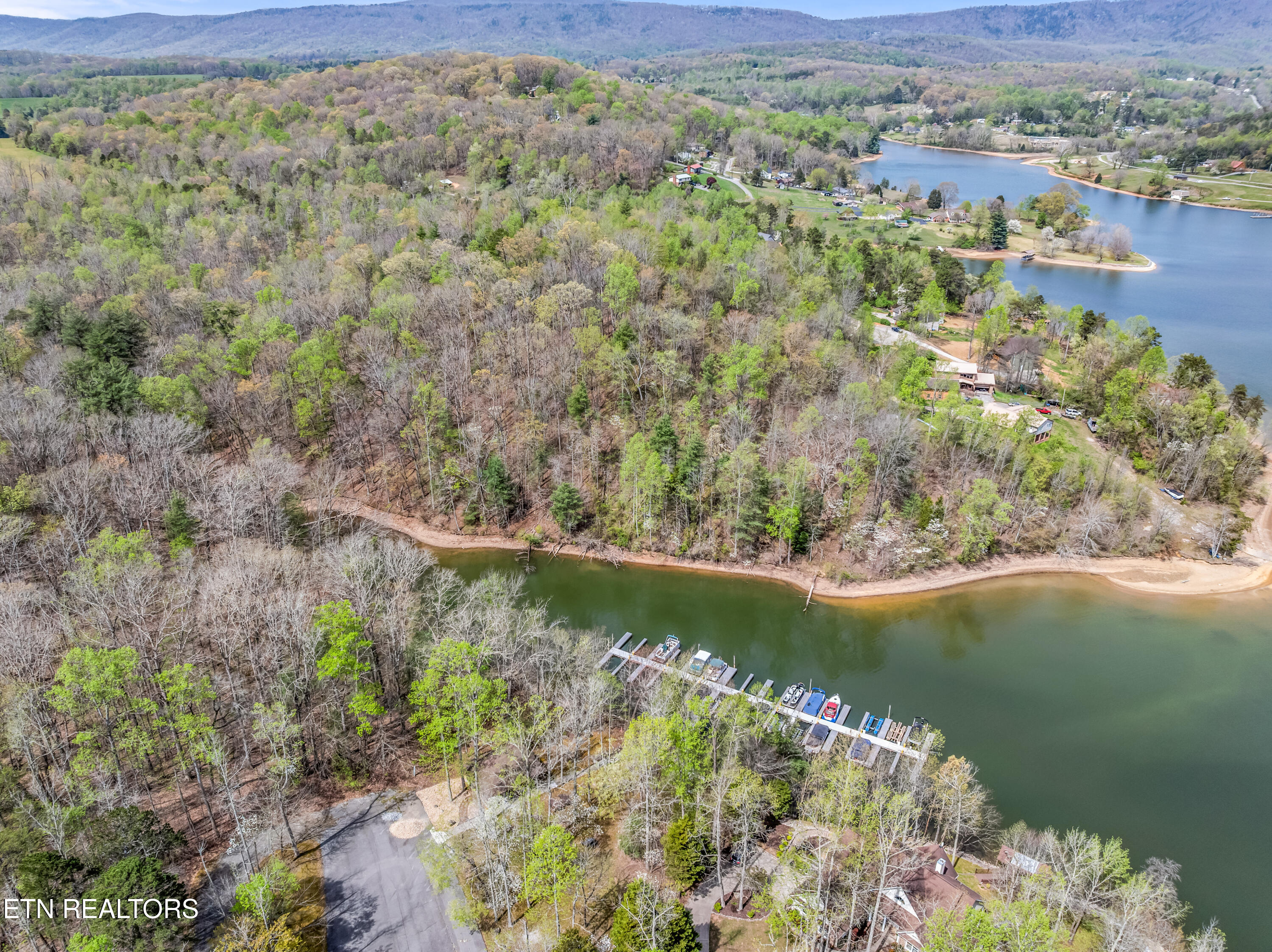 Eerie Point Rockwood TN 37854