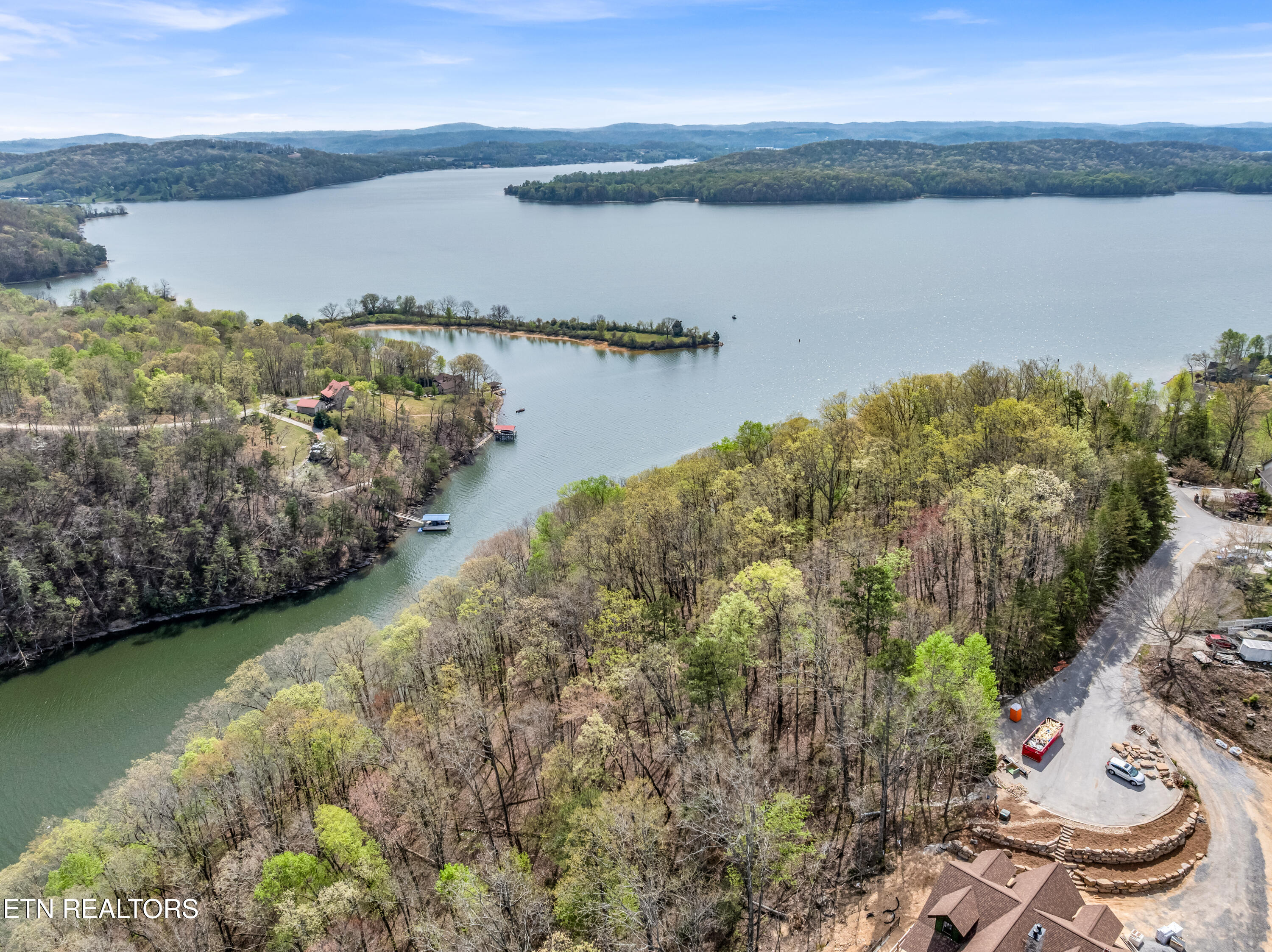 Eerie Point Rockwood TN 37854