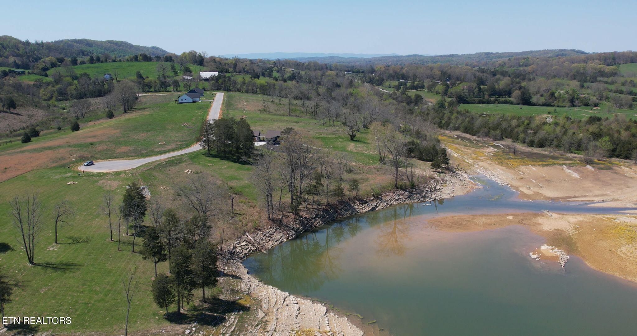 106 Waterfront Knoll Road Sharps Chapel TN 37866