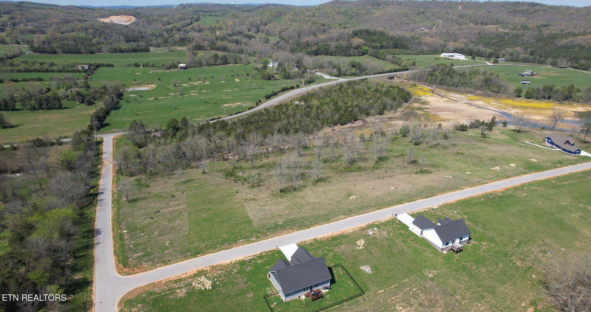 106 Waterfront Knoll Road Sharps Chapel TN 37866