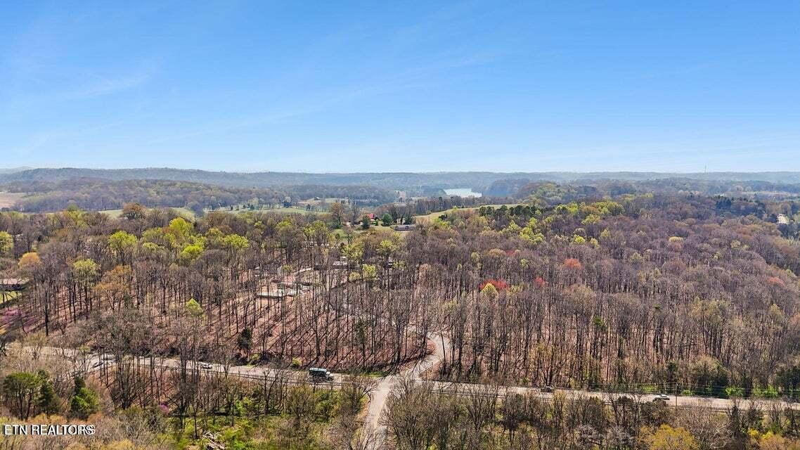 1300 Old Sugar Limb Road Loudon TN 37774