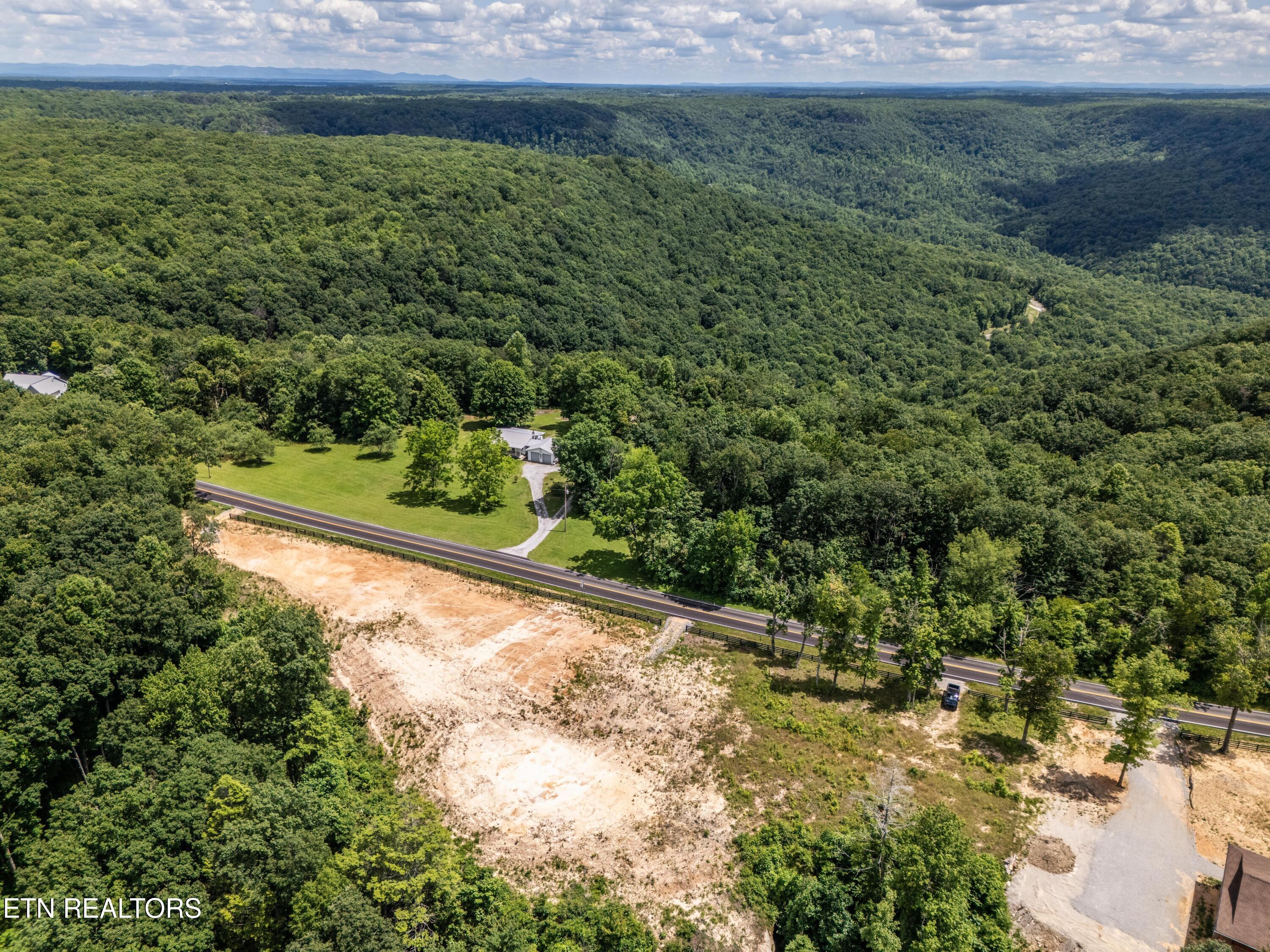 1.93AC Glenobey Road Jamestown TN 38556