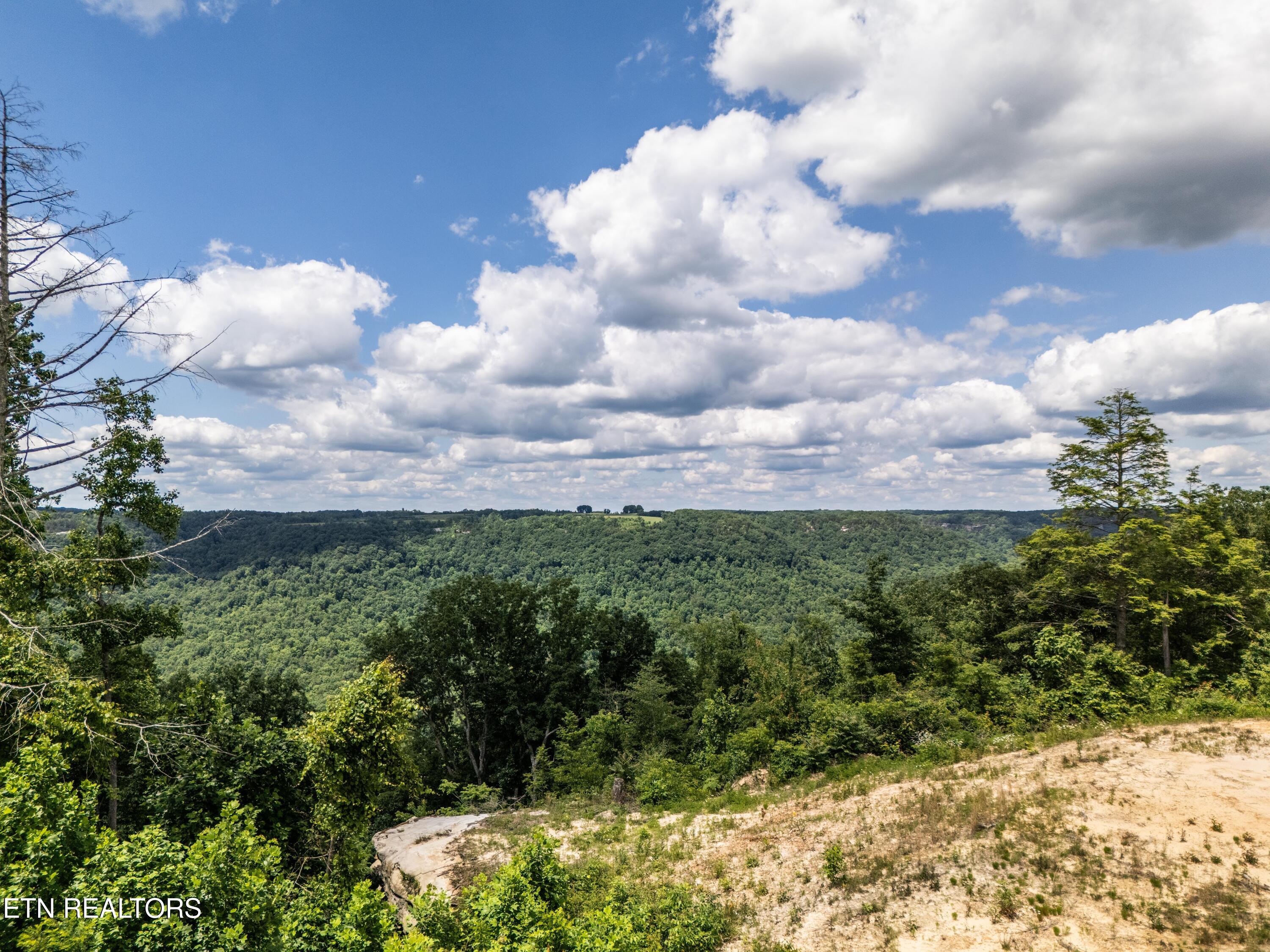 1.93AC Glenobey Road Jamestown TN 38556