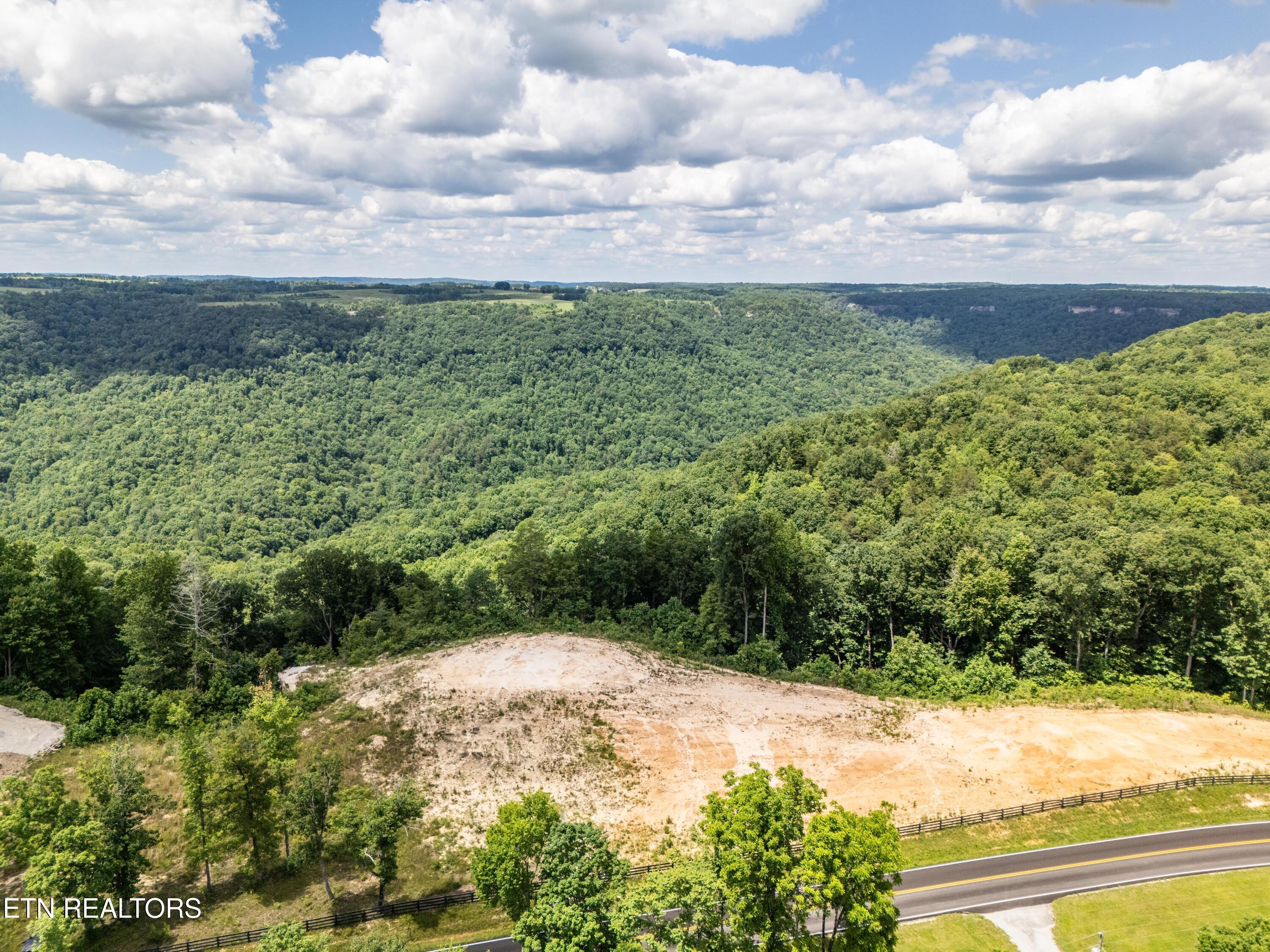 1.93AC Glenobey Road Jamestown TN 38556