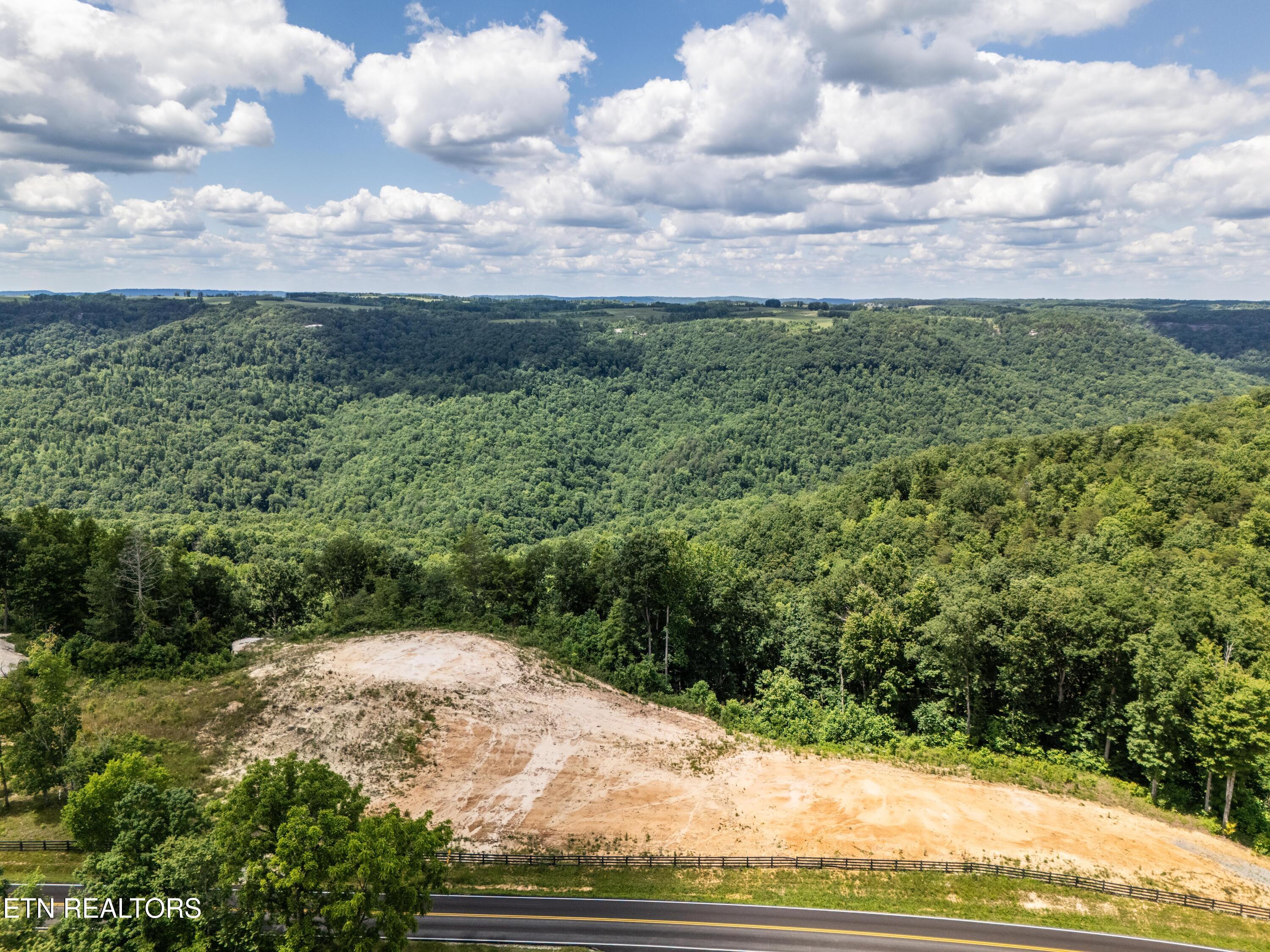 1.93AC Glenobey Road Jamestown TN 38556