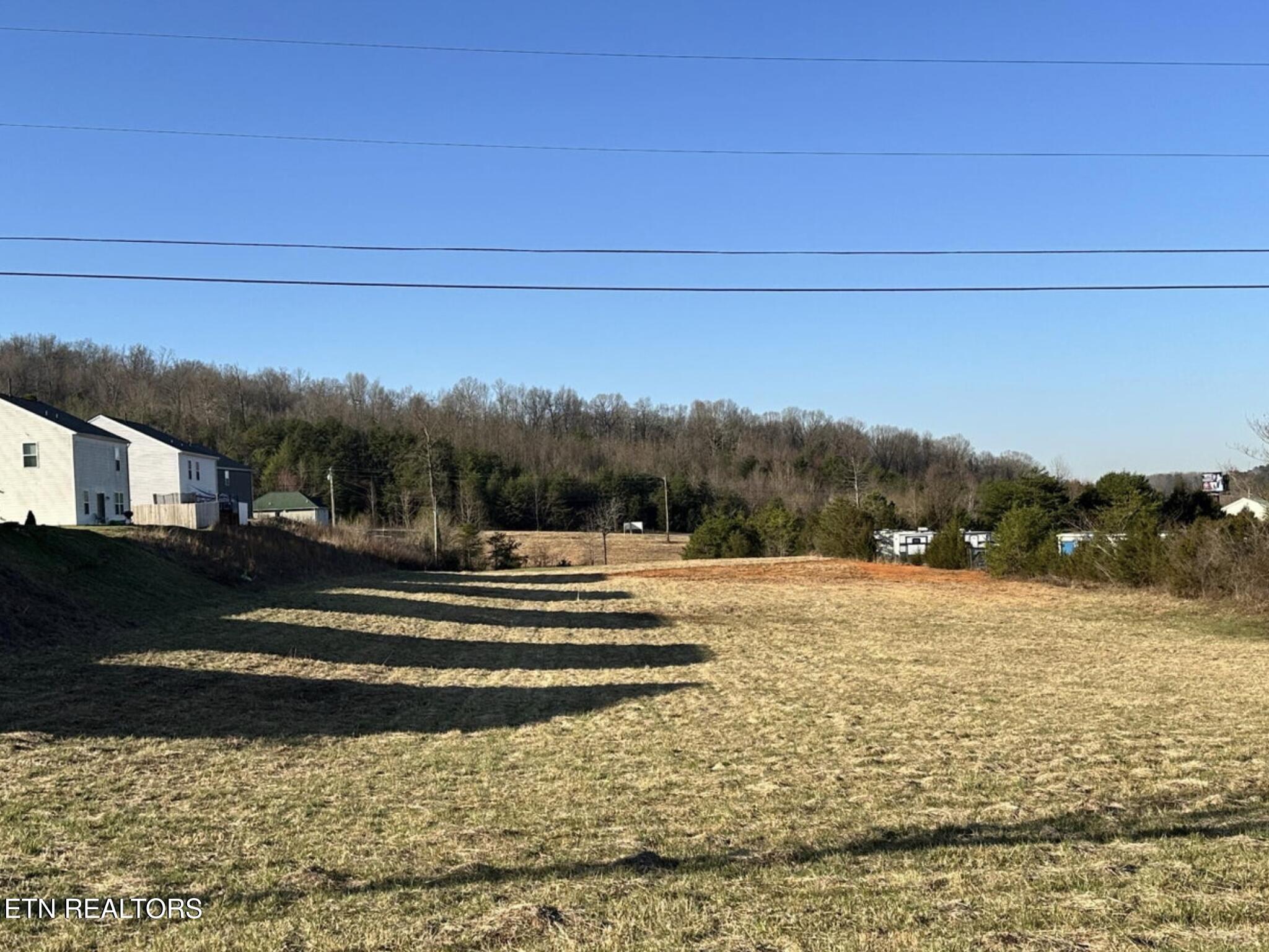 5R-2 Milldale Road Dandridge TN 37725