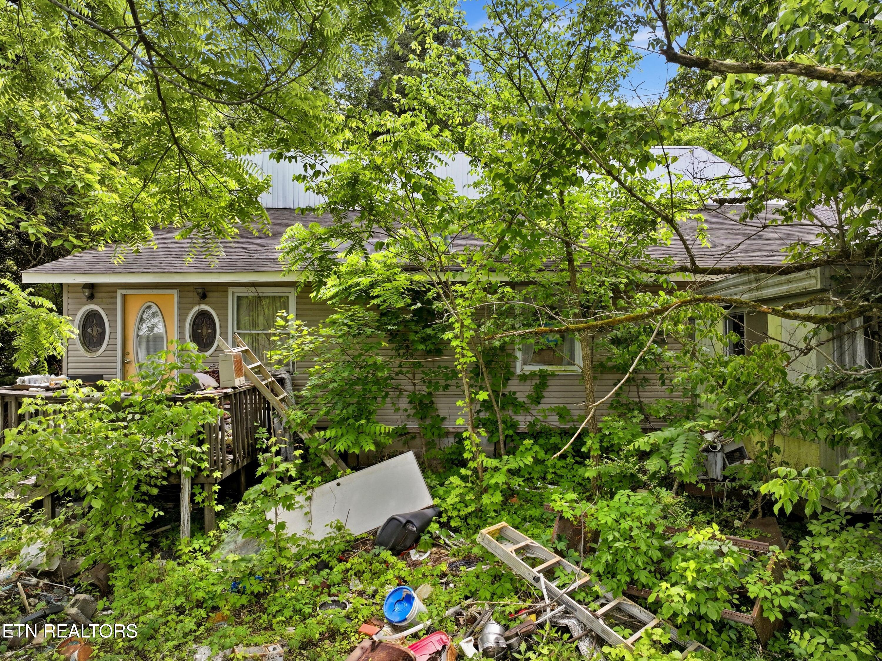 136 Clinchview Lane Washburn TN 37888