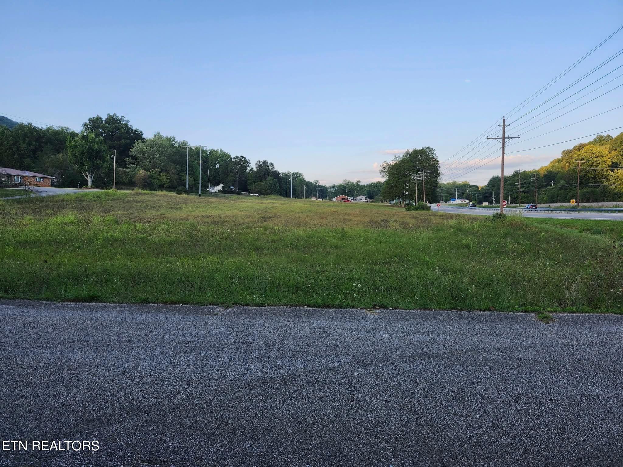 112 Ridgecrest Road Harriman TN 37748