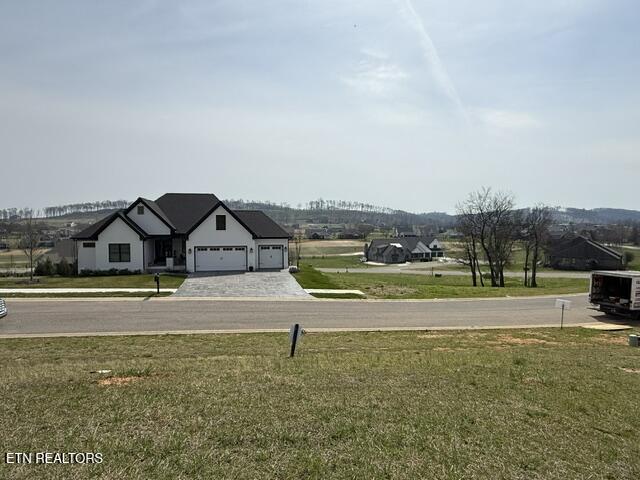 335 Hawks Loudon TN 37774