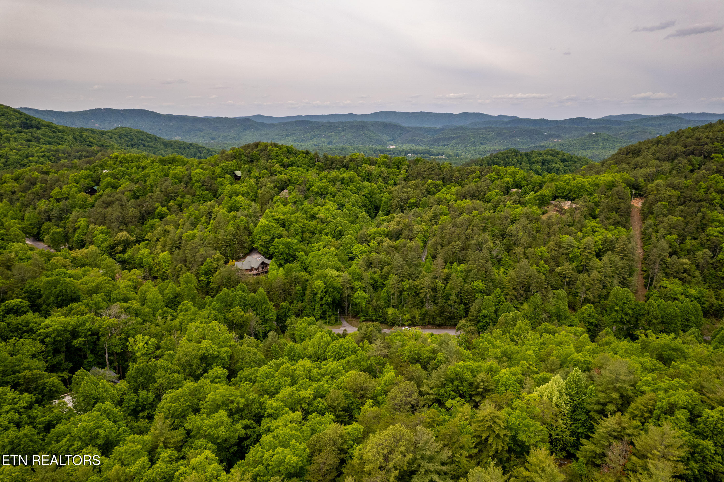 914 Stonegate Way Townsend TN 37882