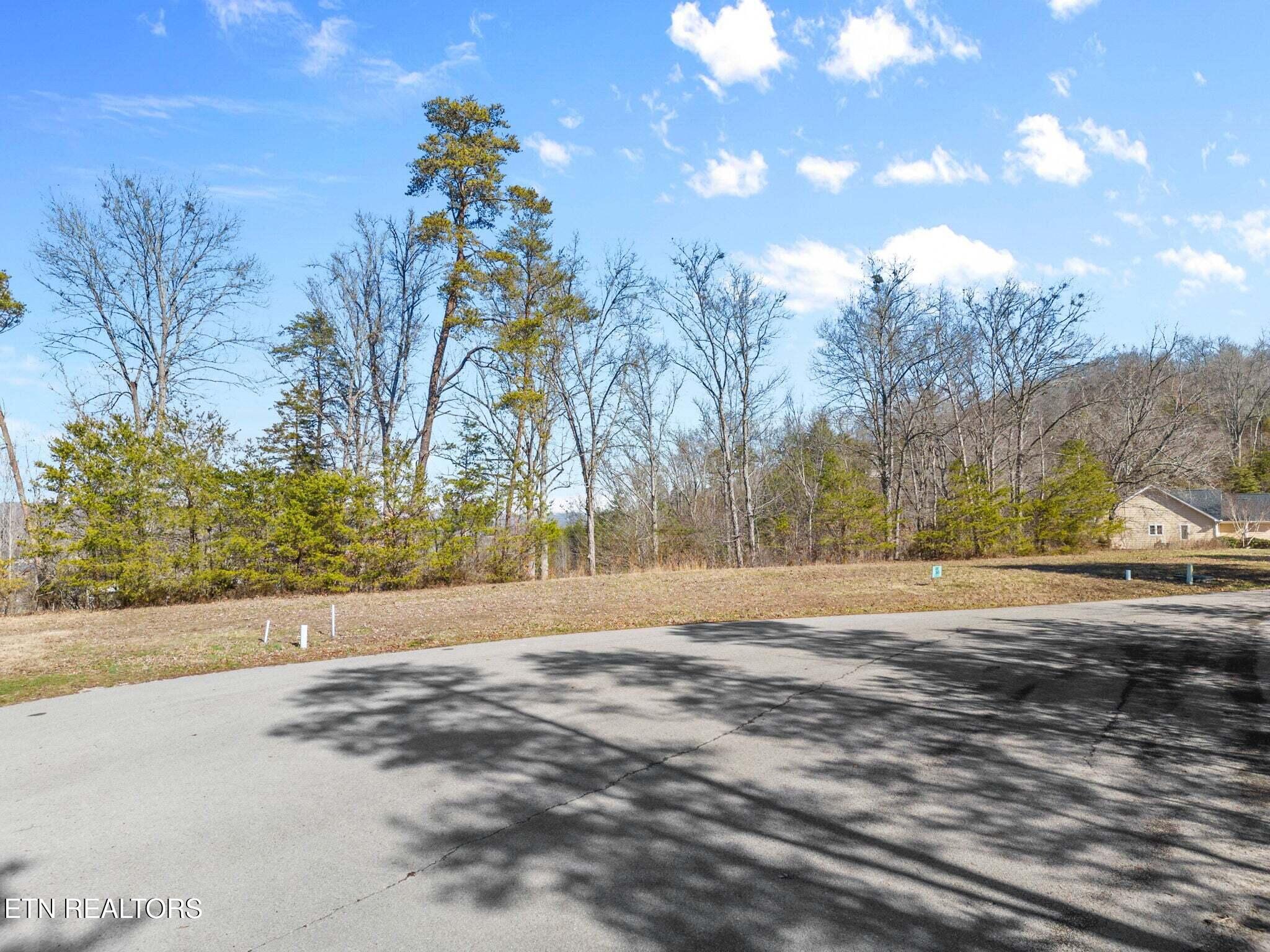 Dove Court Sharps Chapel TN 37866