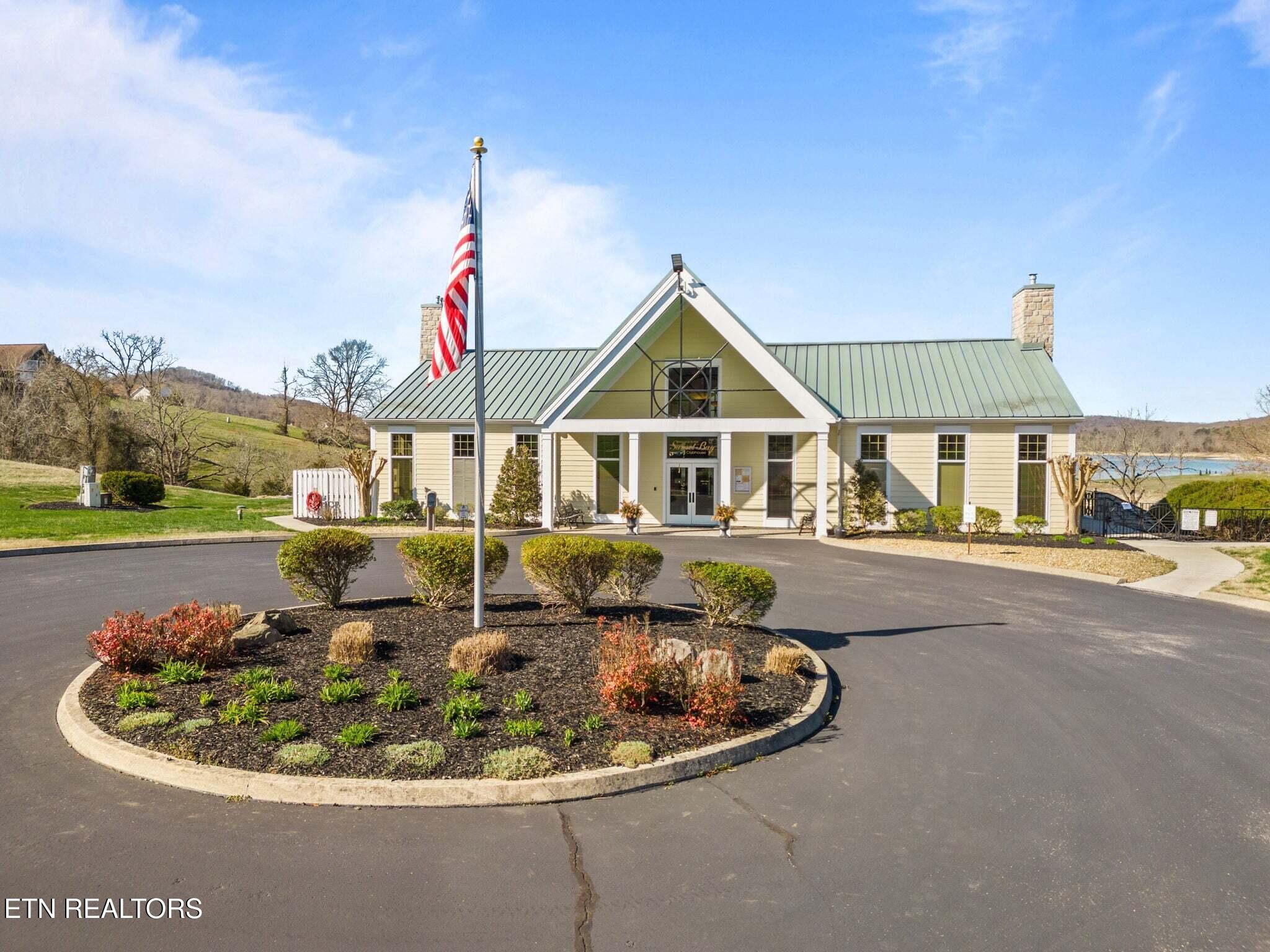 Dove Court Sharps Chapel TN 37866