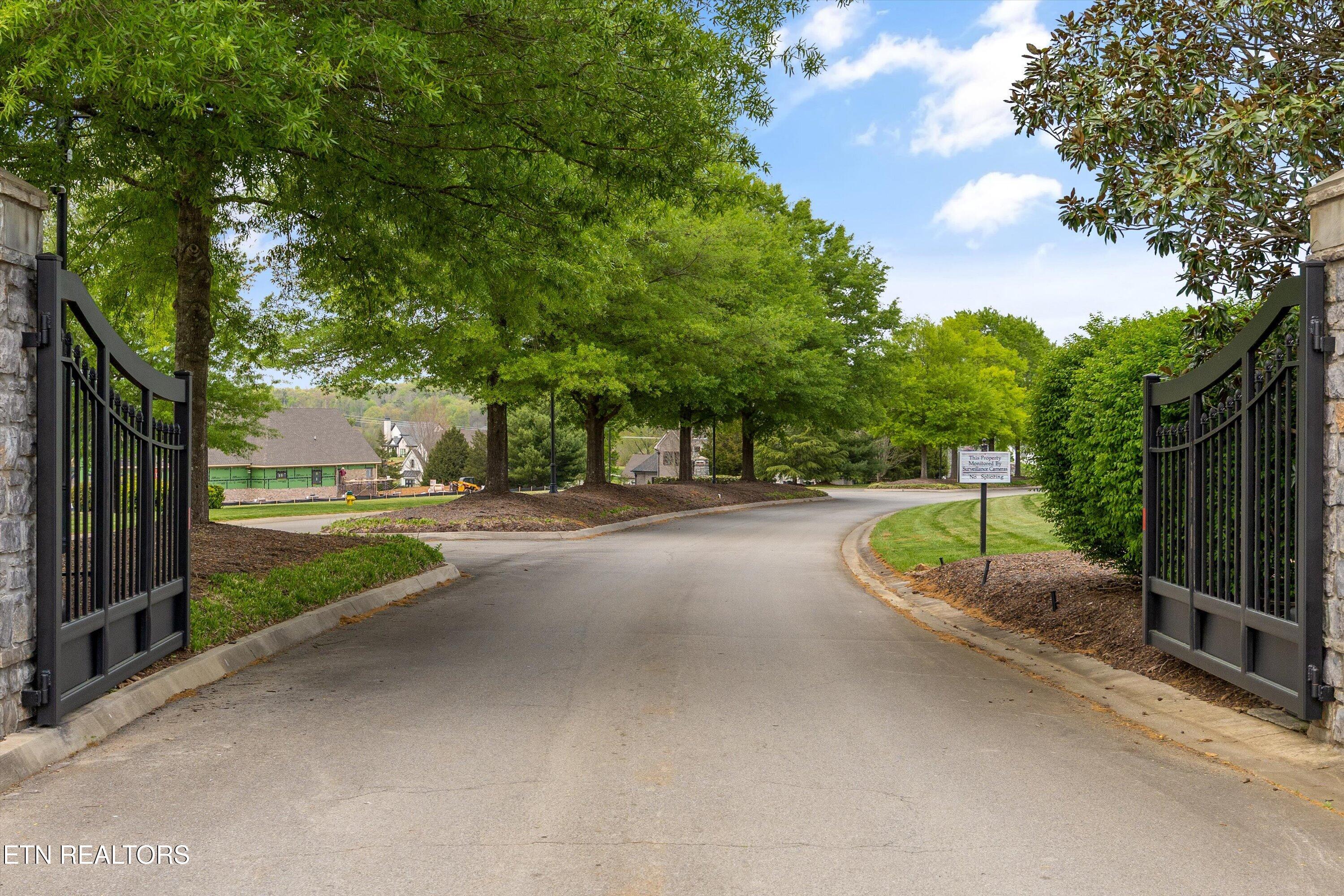 3623 Lashbrooke Way Louisville TN 37777