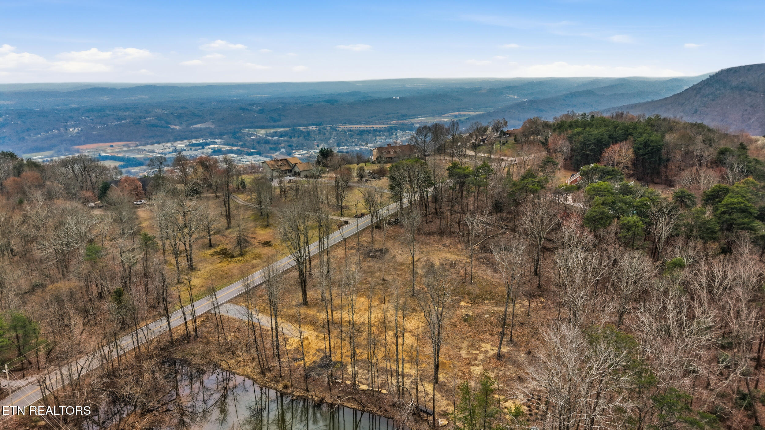 8627 Brow Lake Road Soddy-daisy TN 37379