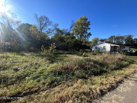 3856 Cluster Street Knoxville TN 37914