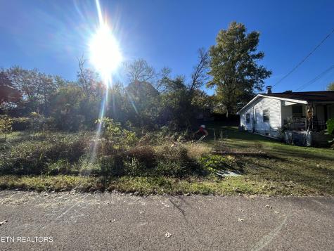 3856 Cluster Street Knoxville TN 37914