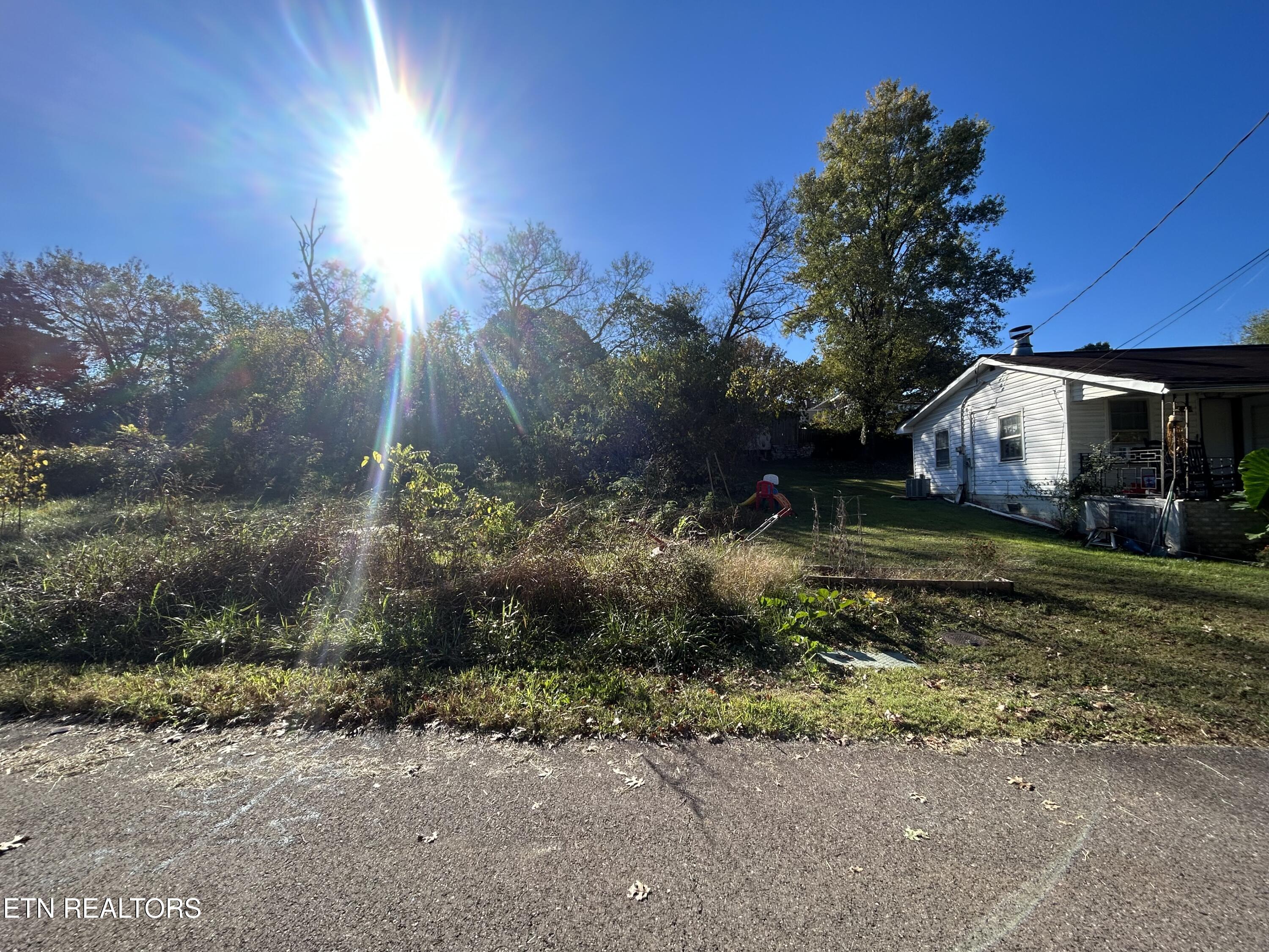 3856 Cluster Street Knoxville TN 37914
