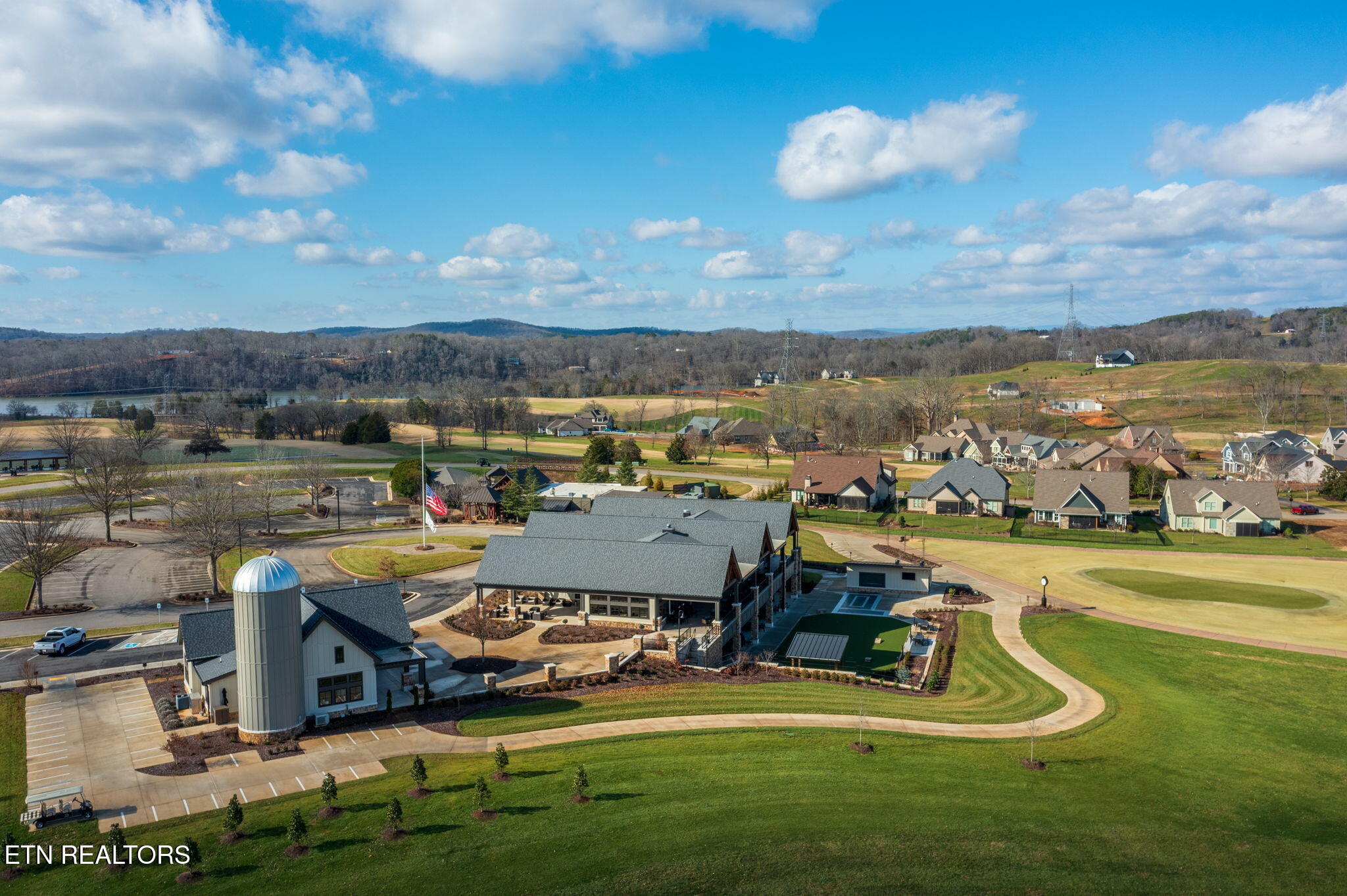 2198 Mockingbird Lane Loudon TN 37774