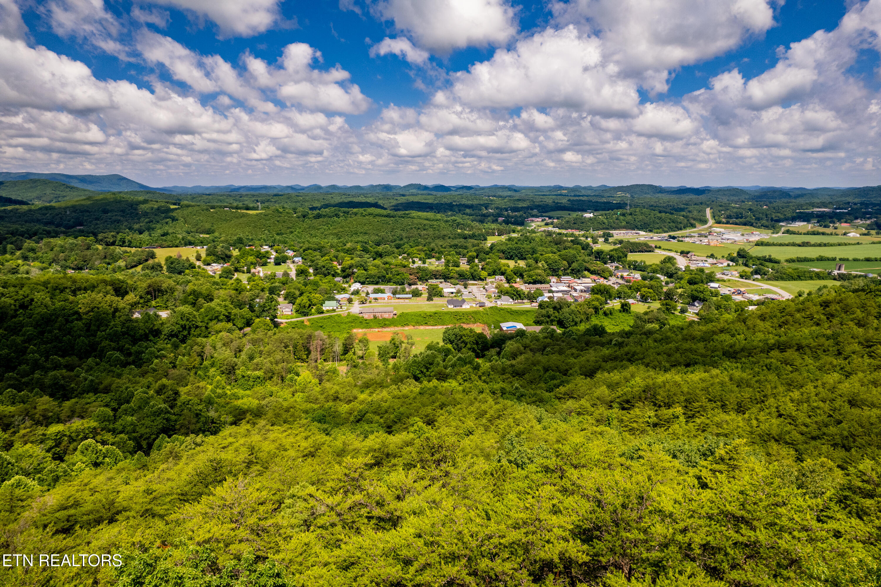 154 Poplar Road Tellico Plains TN 37385