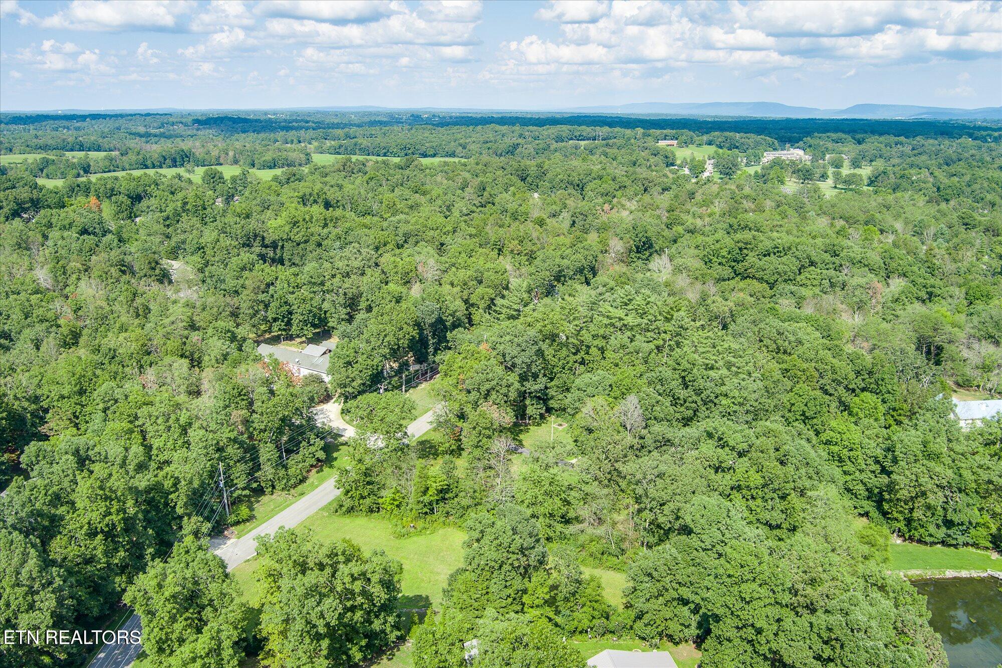 8317 Cherokee Trail Crossville TN 38572