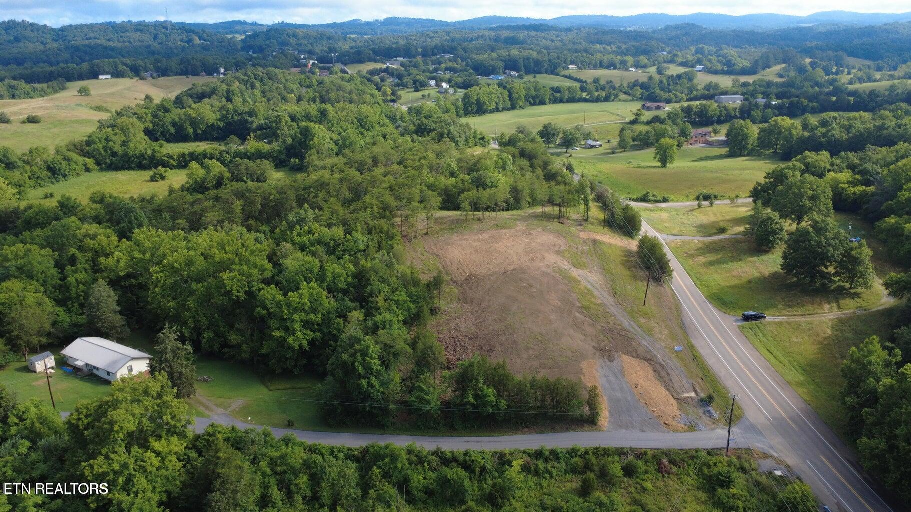 610 Amanda Lane Kodak TN 37764